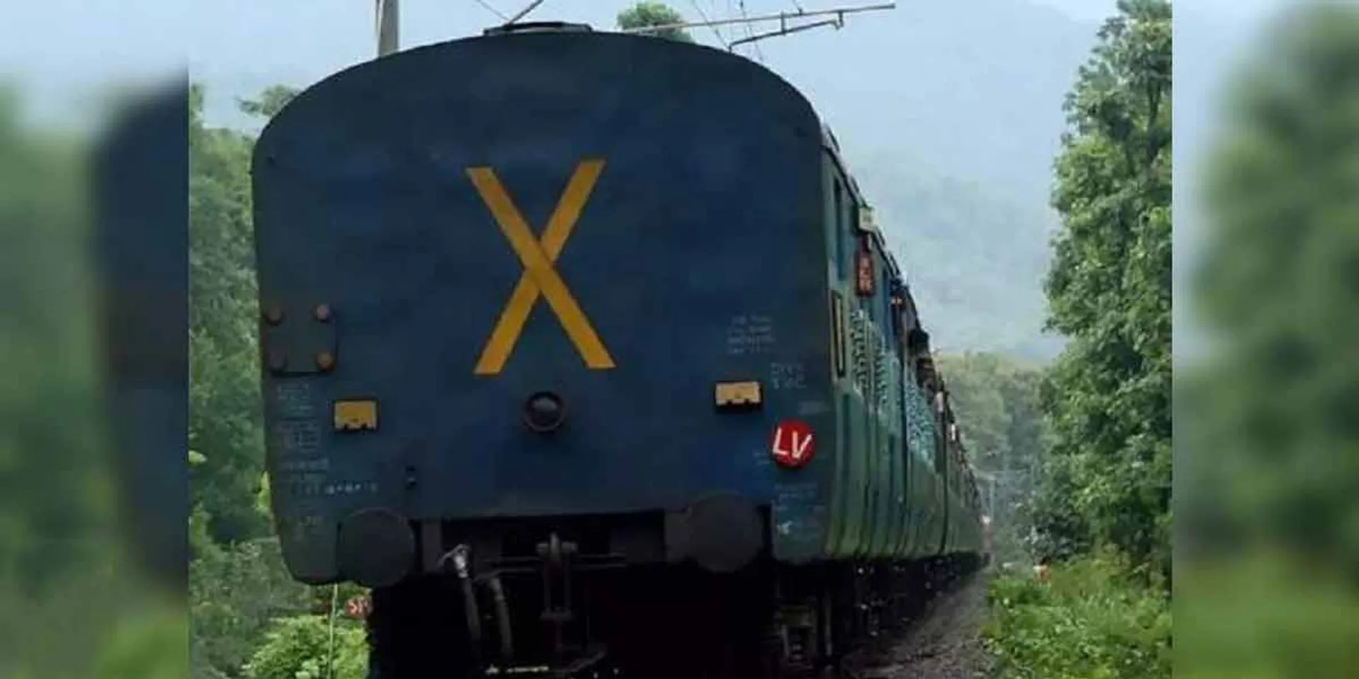 Excitement as a power line fell on a train at Aruppukottai