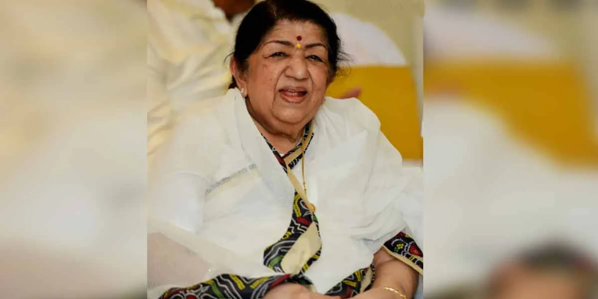 Corona for legendary singer Lata Mangeshkar!