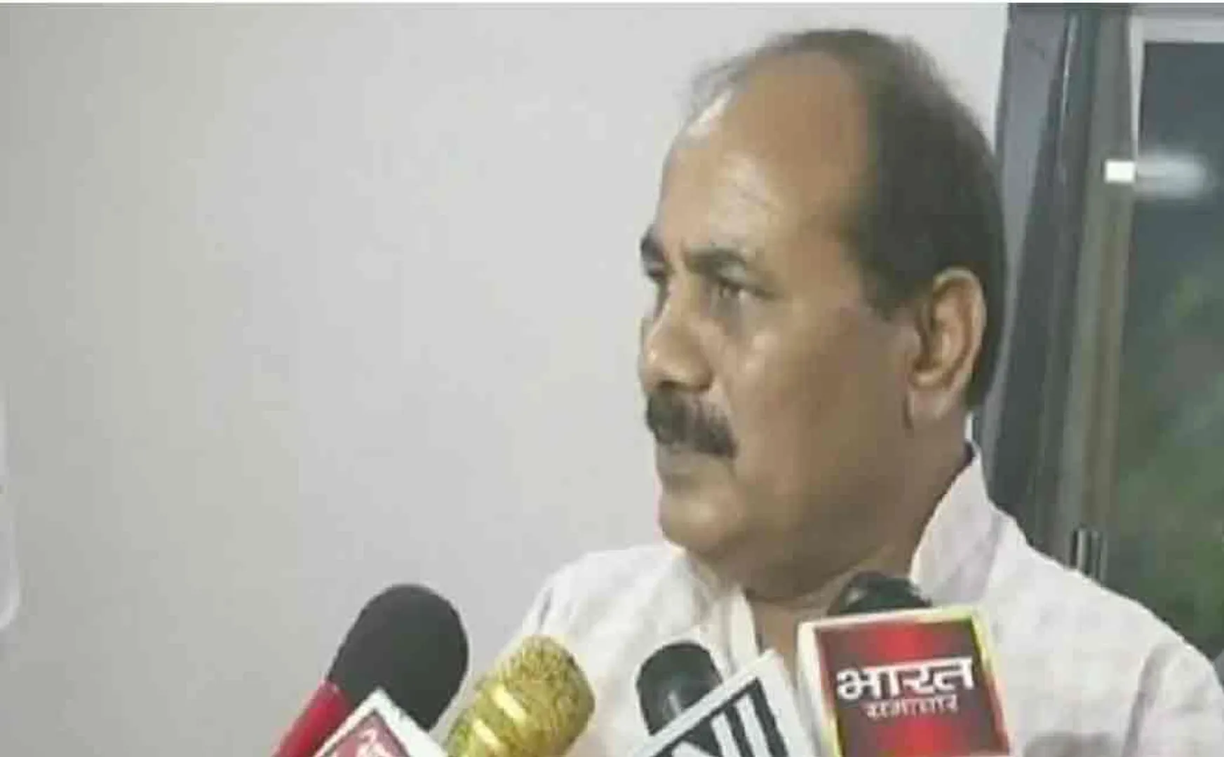 up minister 