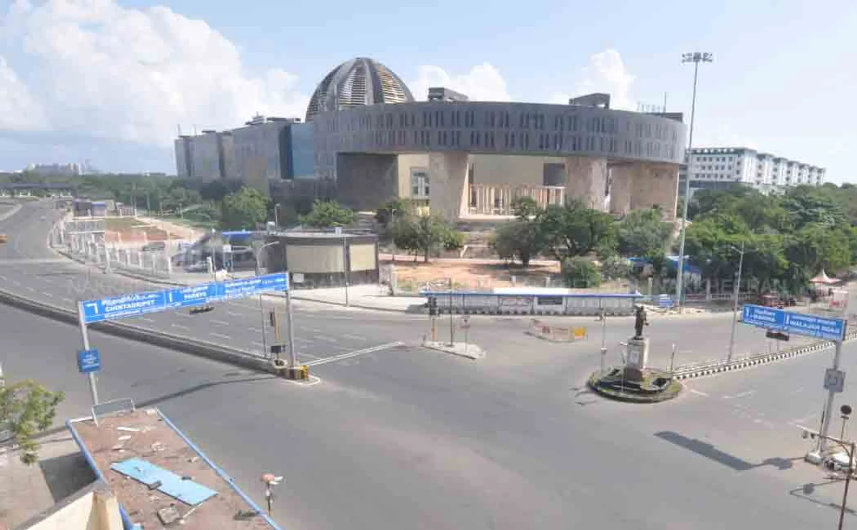 Chennai 's Main Roads in sunday lockdown 