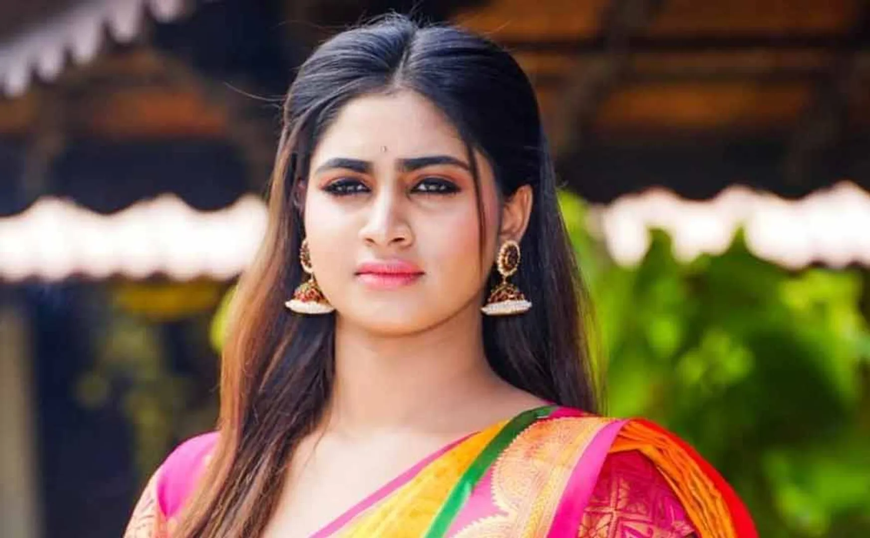 actress shivani starring bumper movie