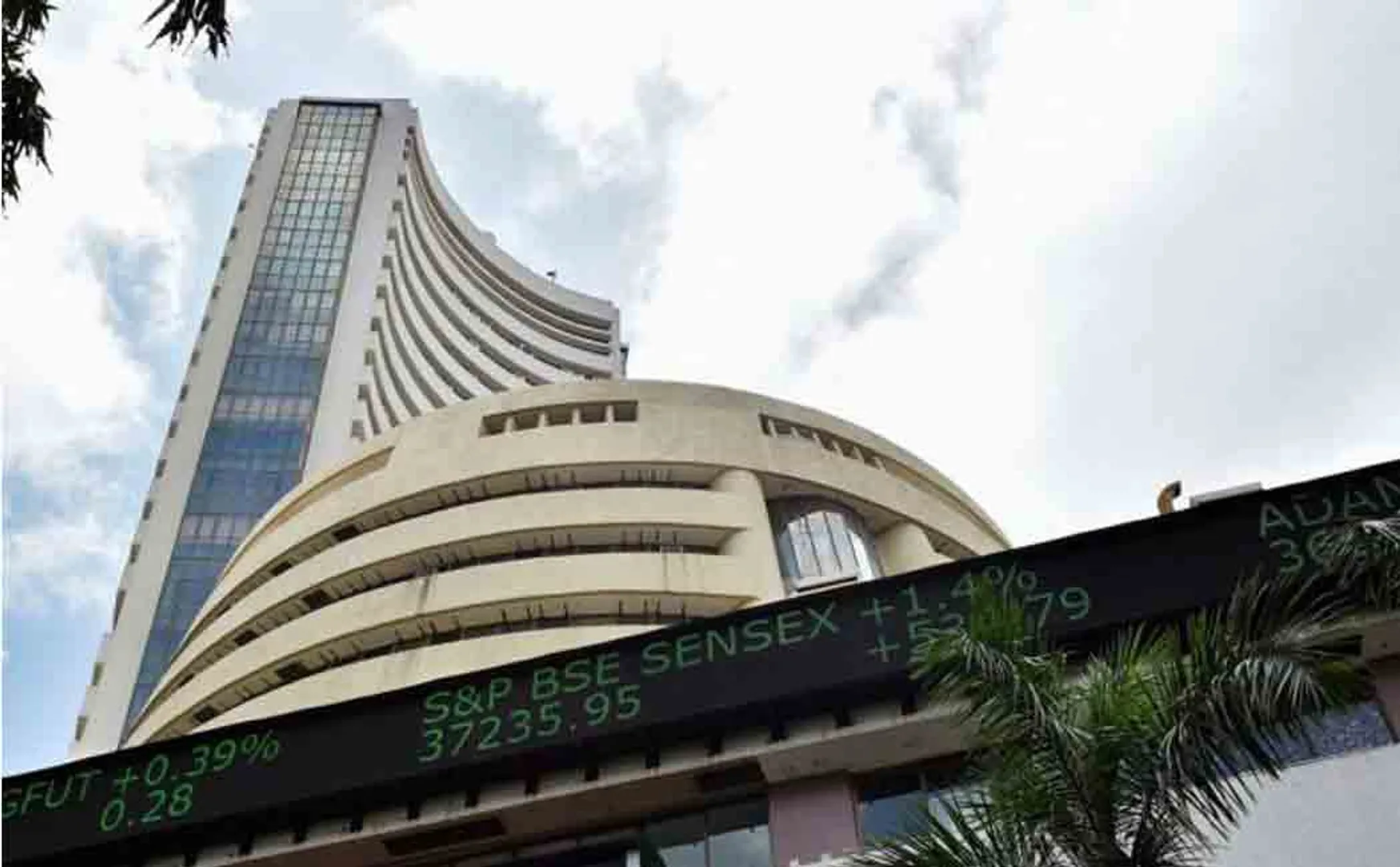 Indian stock markets fall for second week
