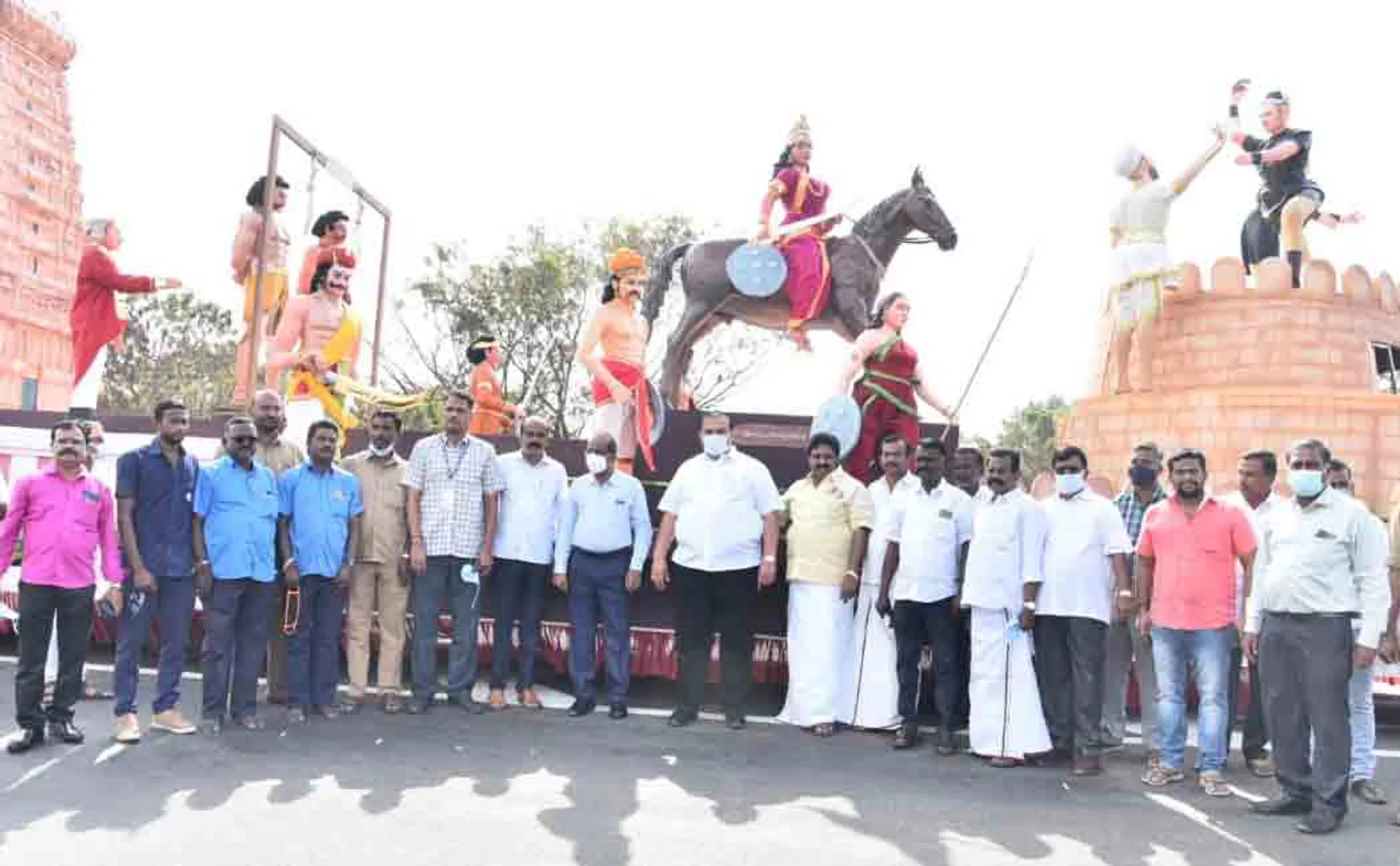 Decorative vehicle to Trichy!