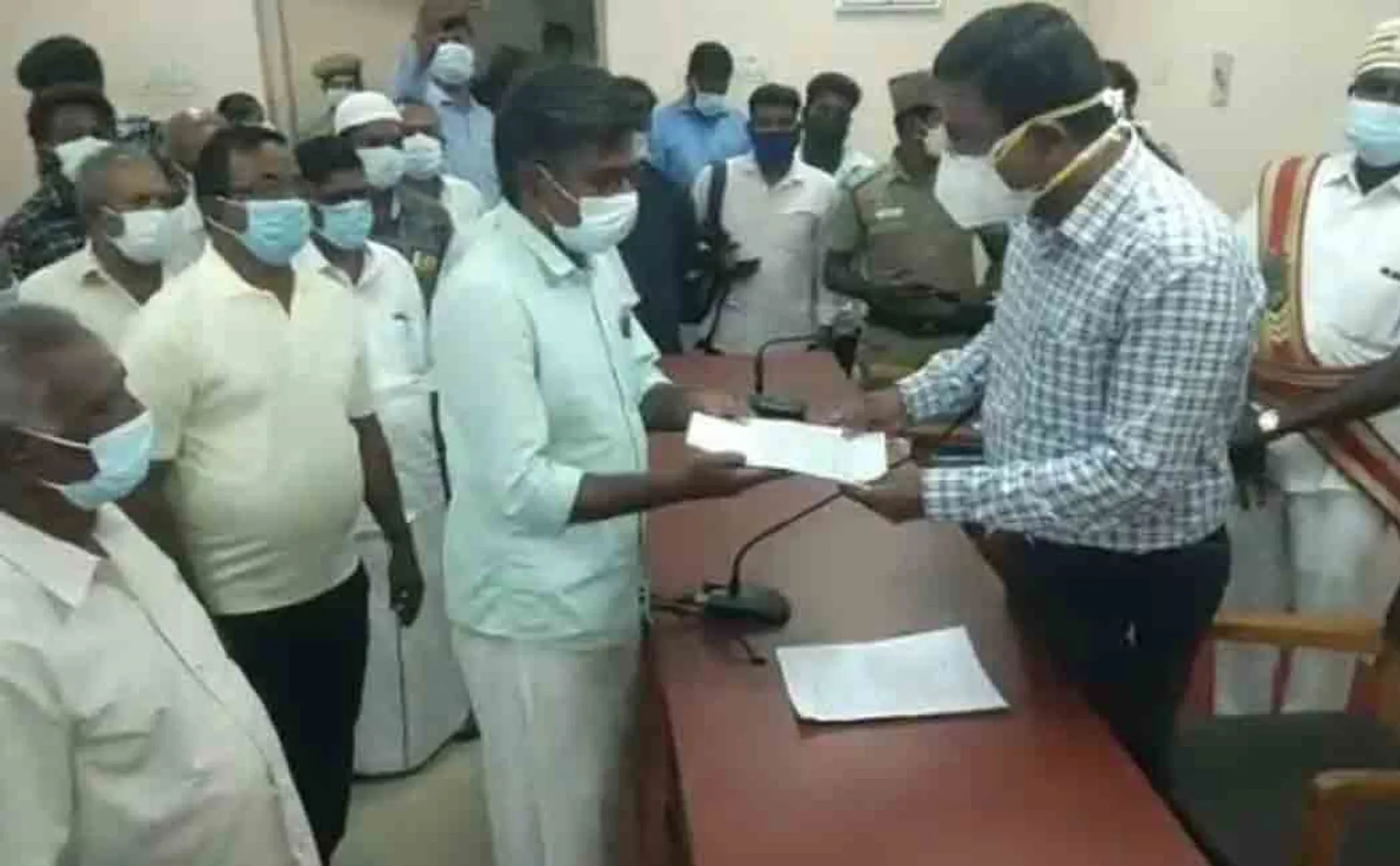 Student  Case: People Complain to the Collector of 'Speaking in Support of a Party'!