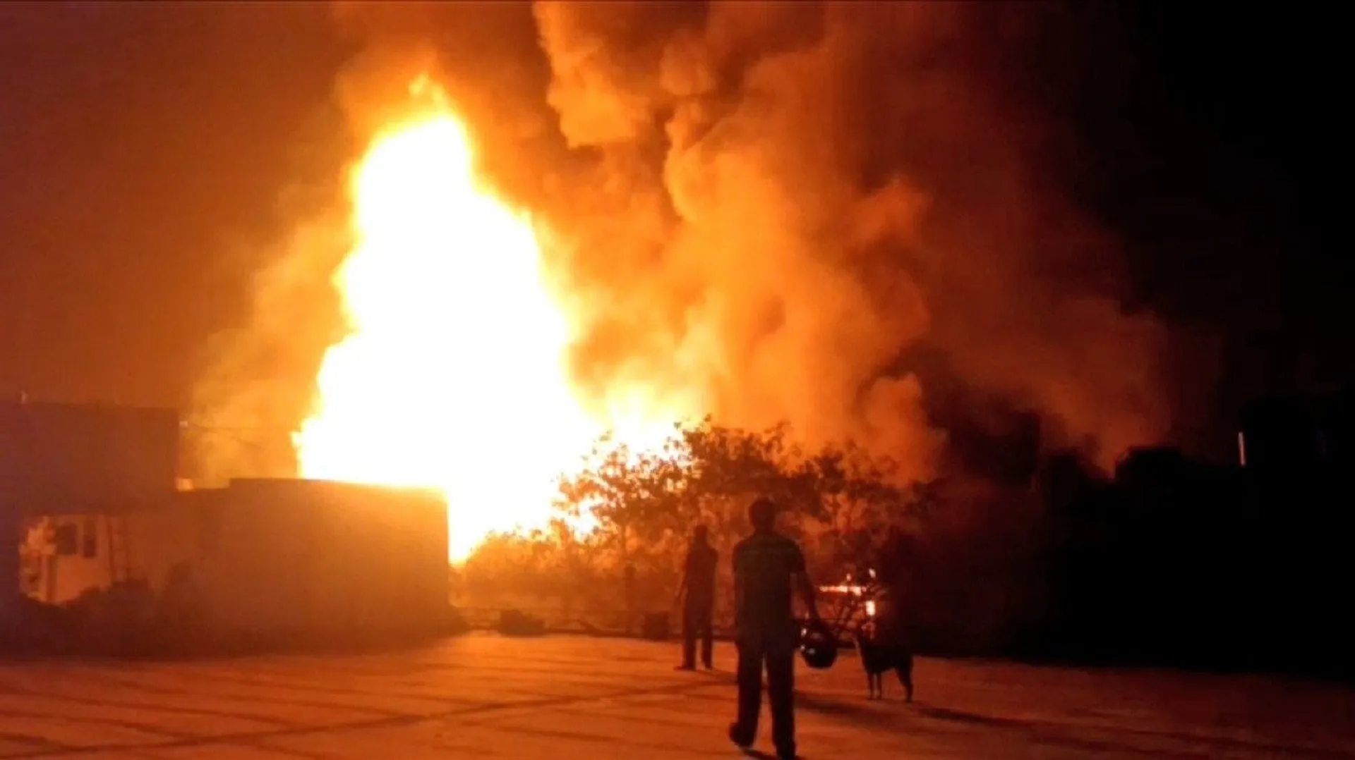Fireworks factory fire