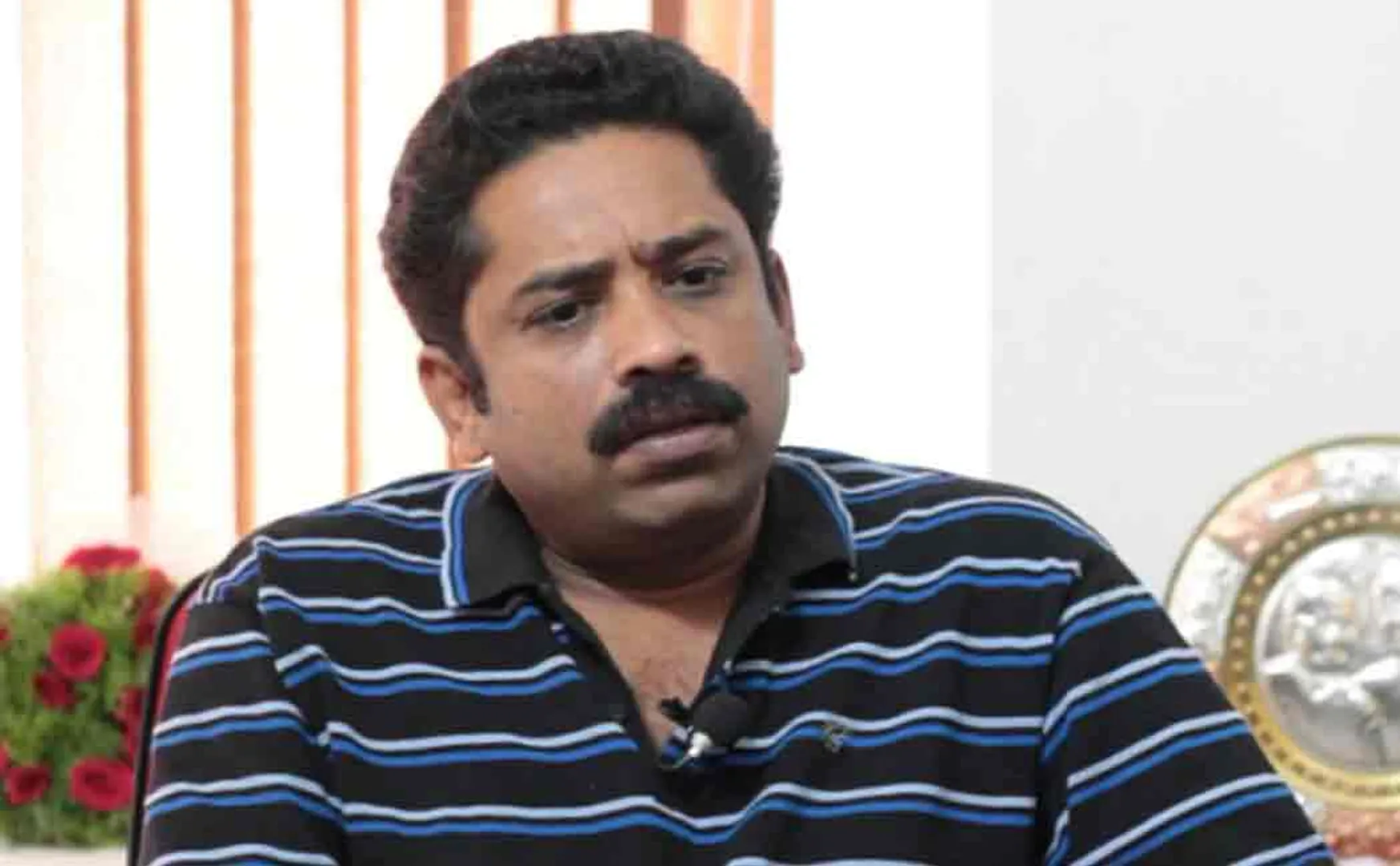director seenu ramasamy tweet about bharathiraja and vaiko 