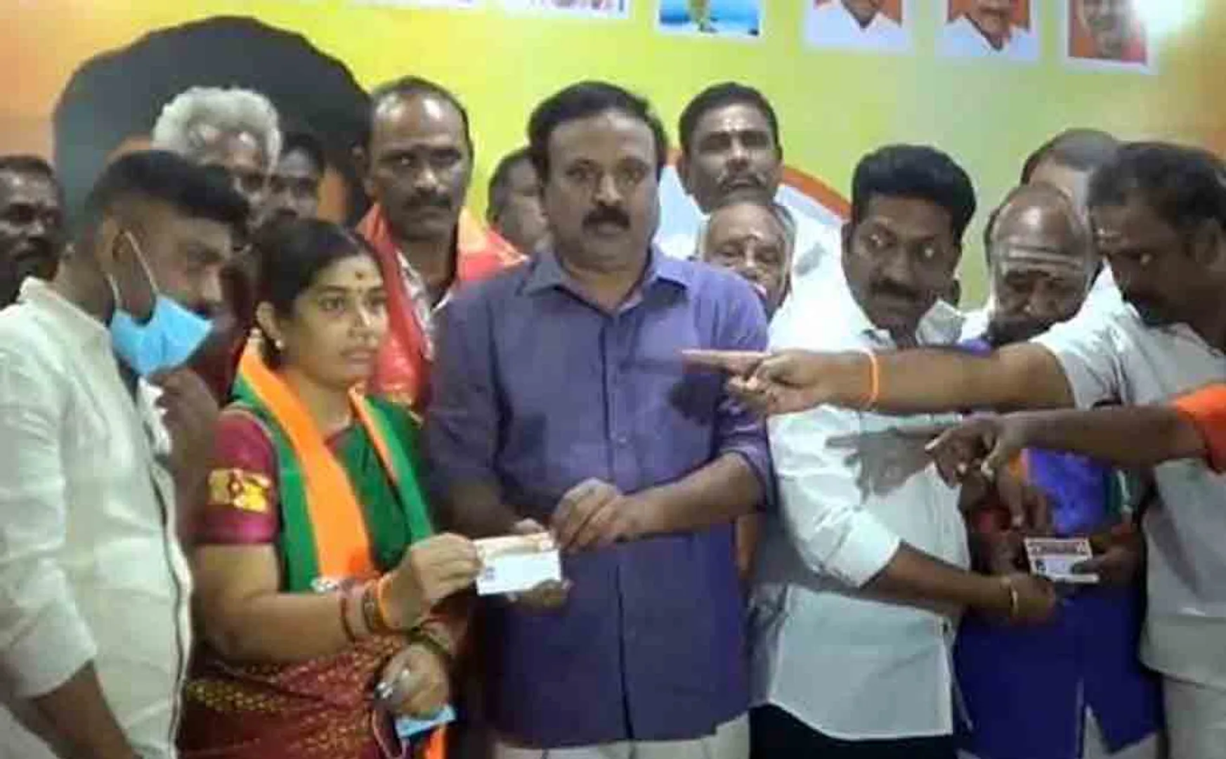 BJP general secretary Srinivasan addressed press in madurai 