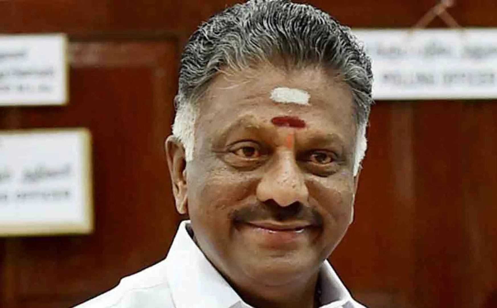 Younger brother of the OPS, O. Raja   also jumped into politics!
