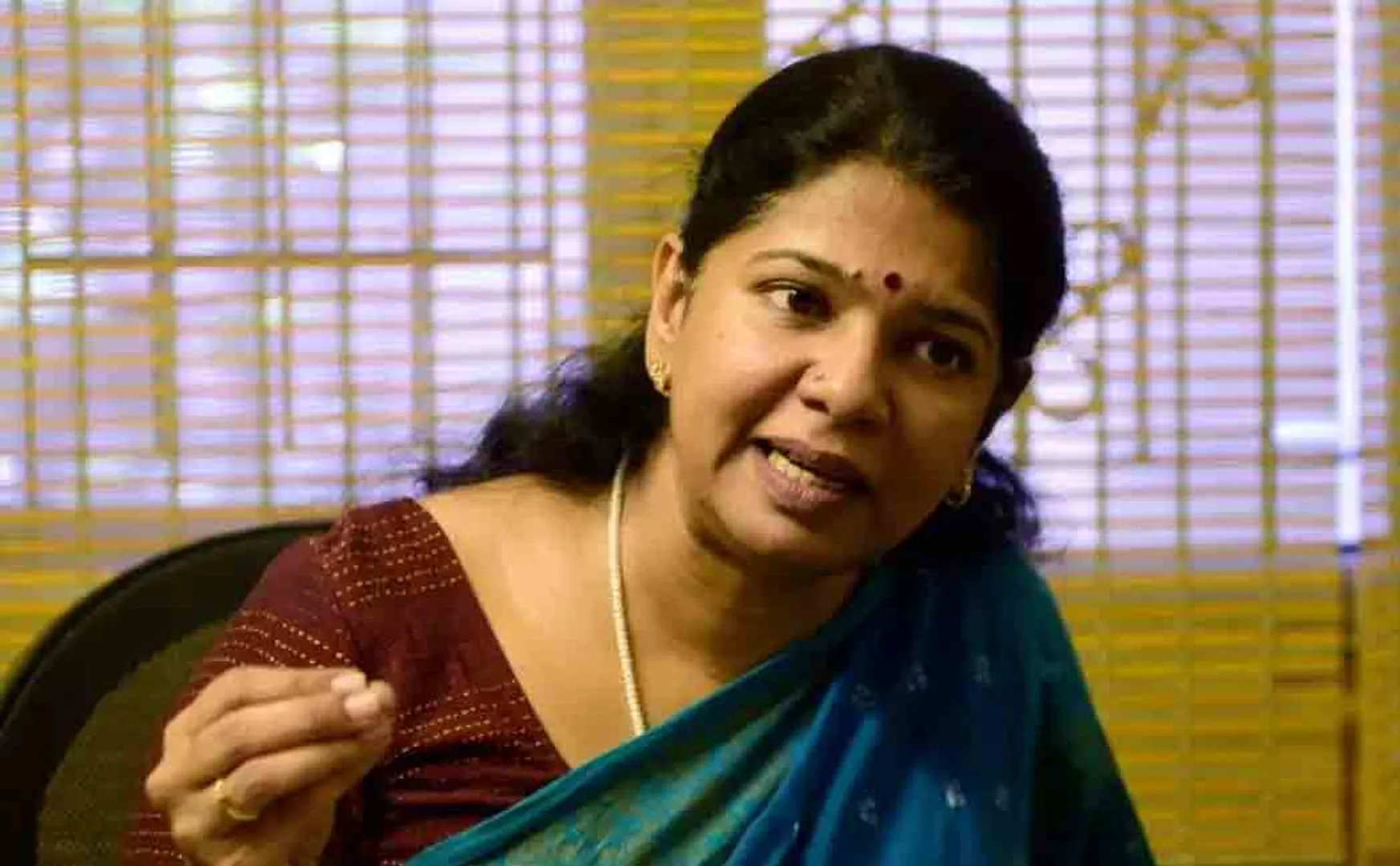 Governor who does not respect the rights of the state - Kanimozhi 