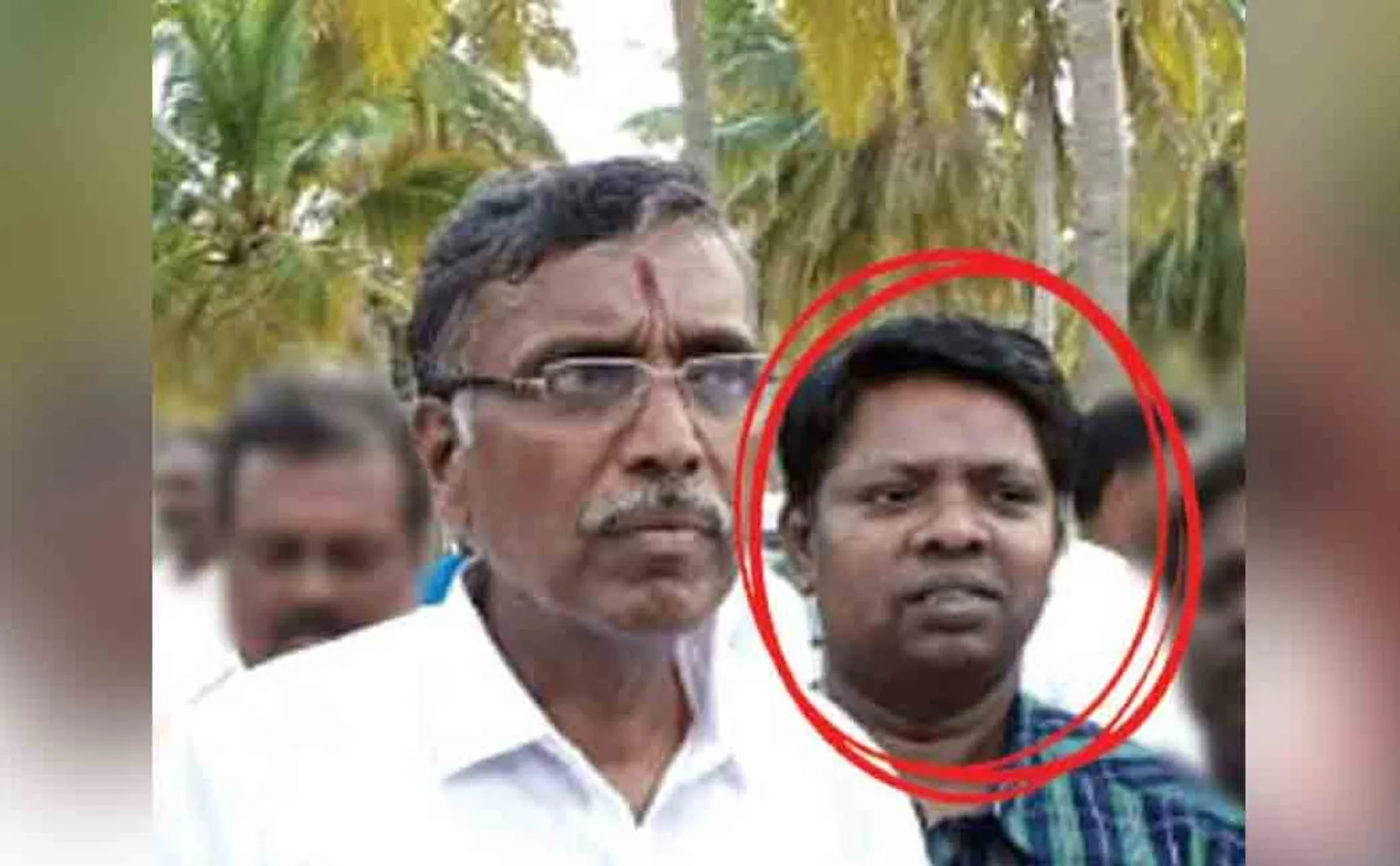 KP Anbazhagan assistant  had up to Rs 100 crore assets 