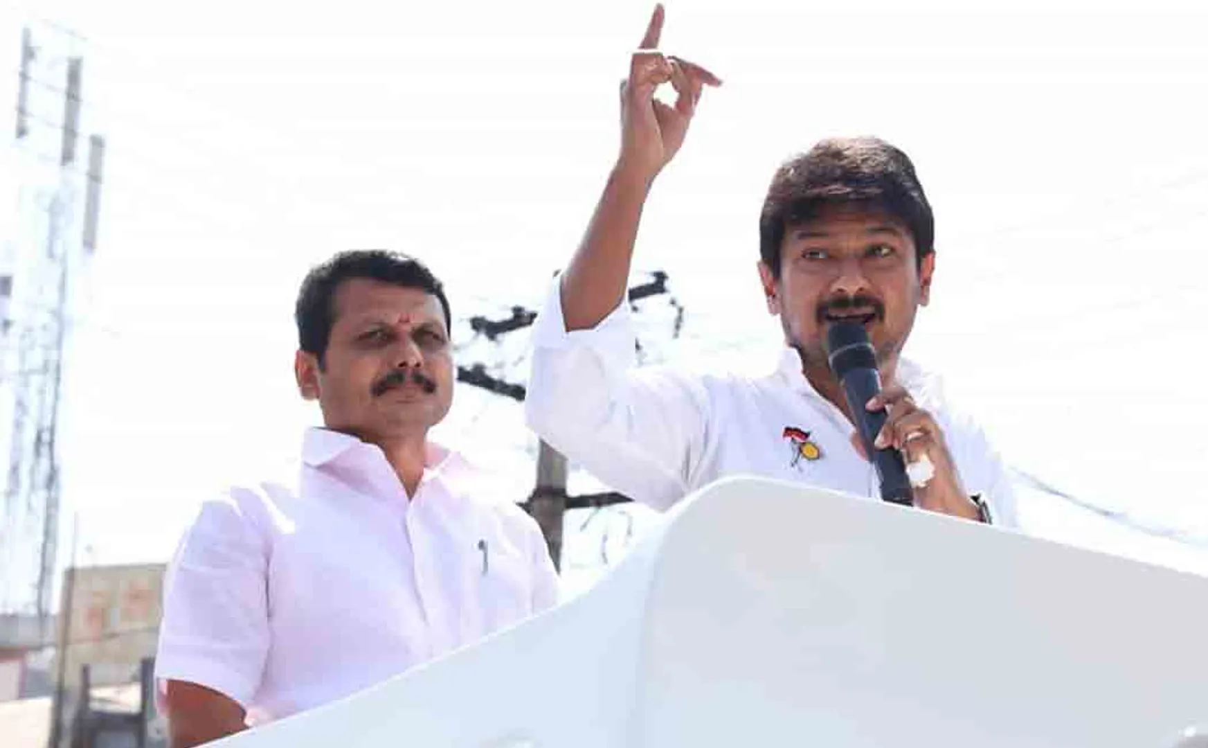 "We will not rest until the NEET   is canceled ..." - Udayanithi Stalin at the campaign meeting