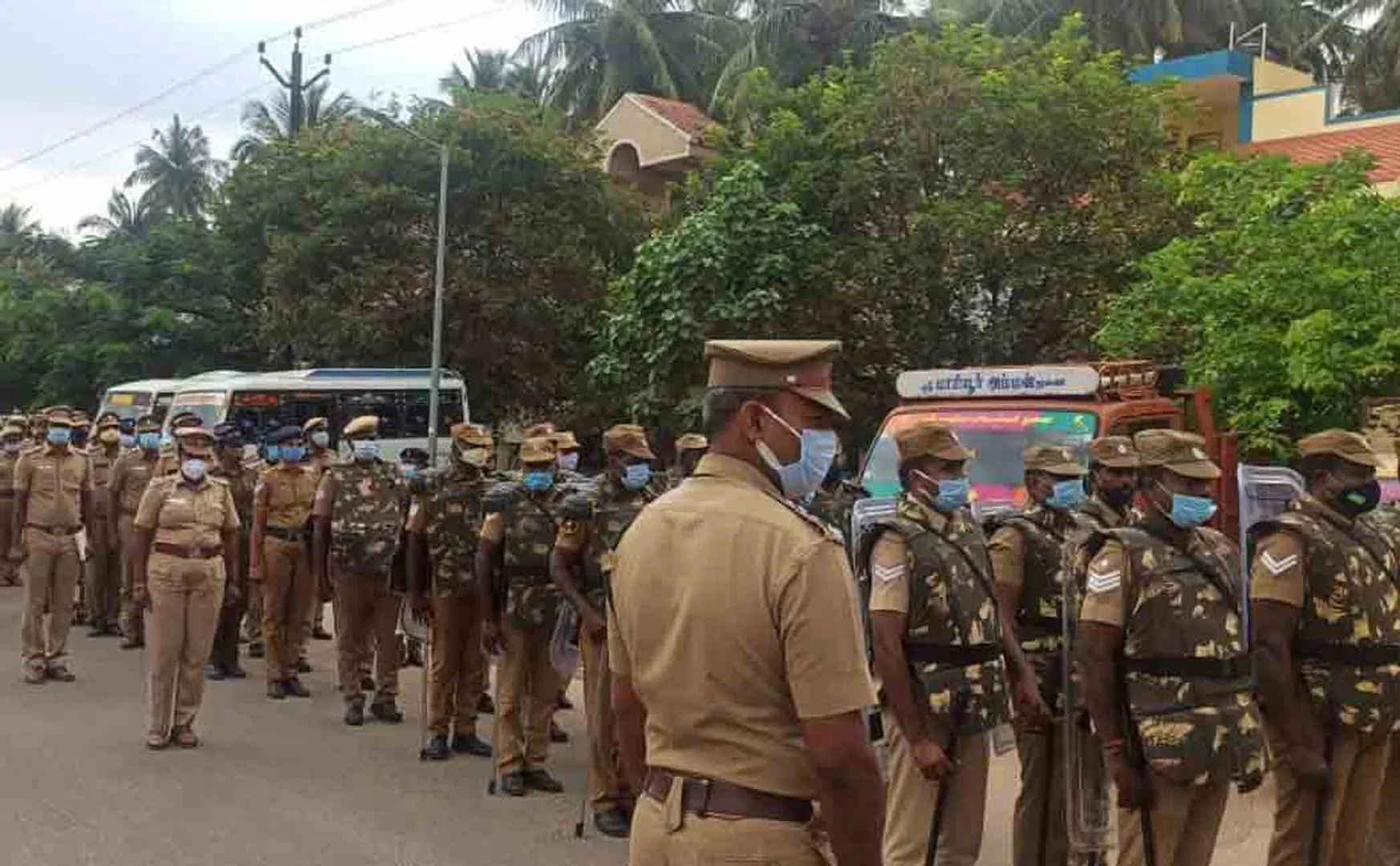 Police Security guards march in Trichy!