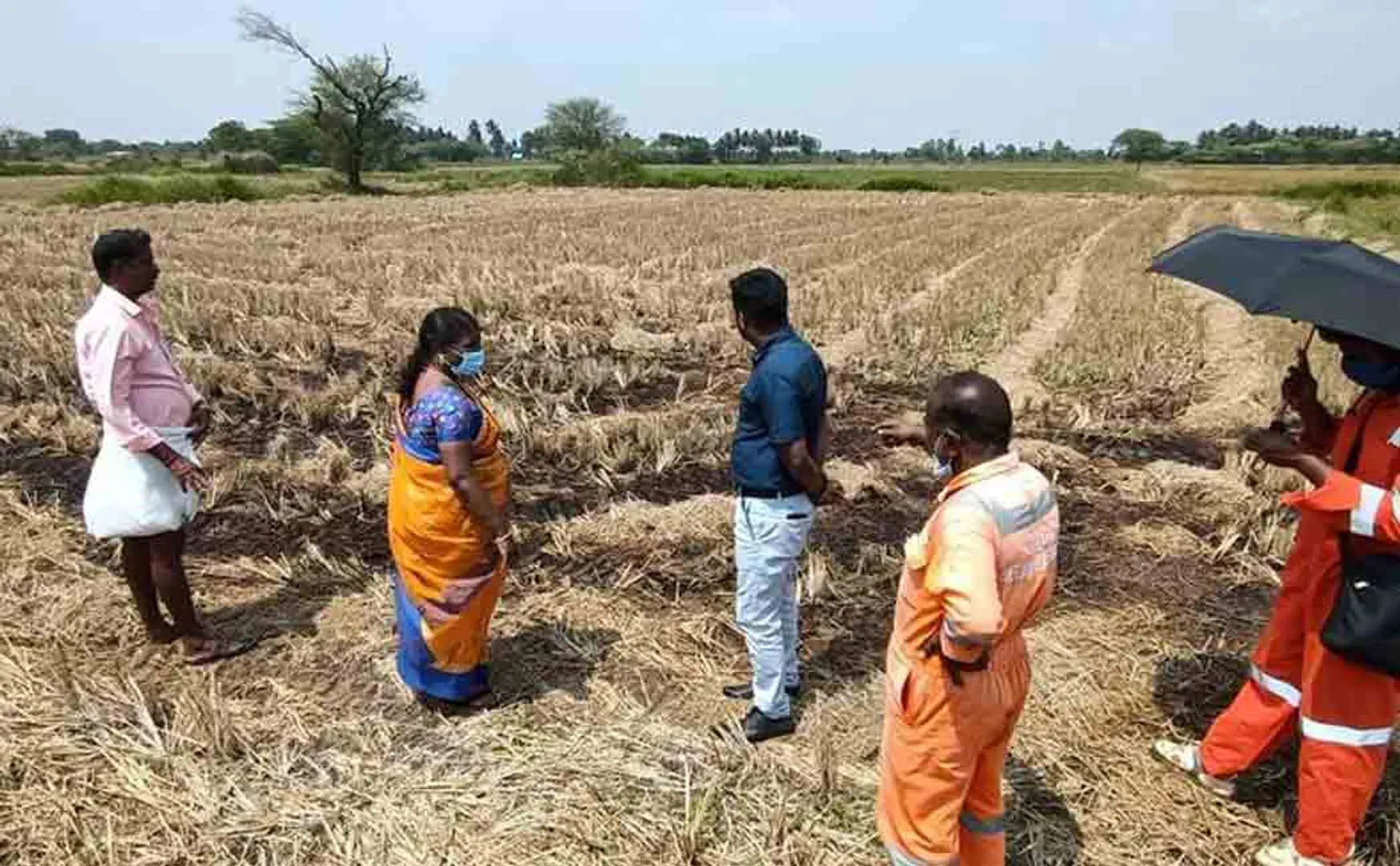 ONGC Damage to agricultural land due to broken pipe!