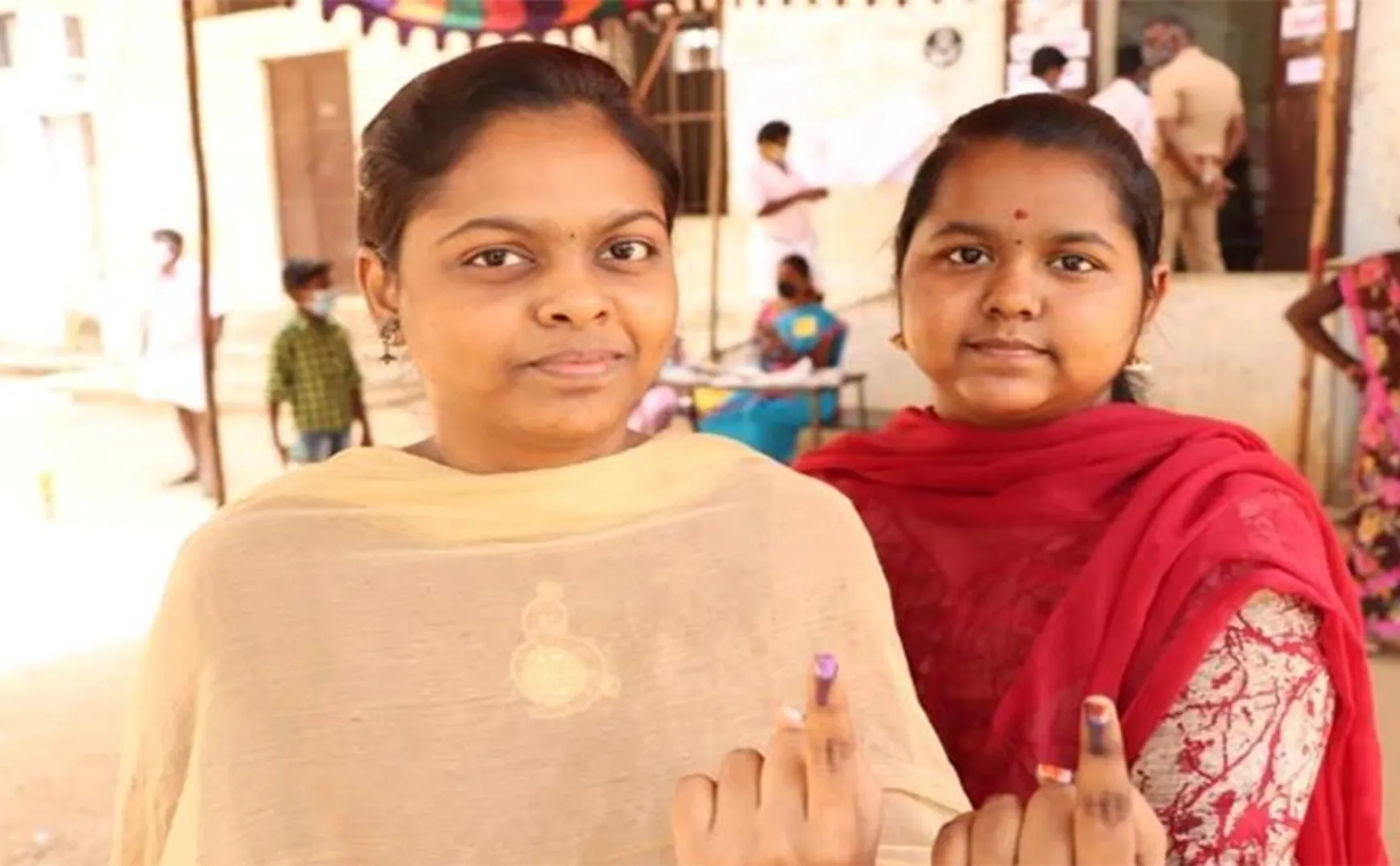To whom do young women vote? Listen to what I have to say!