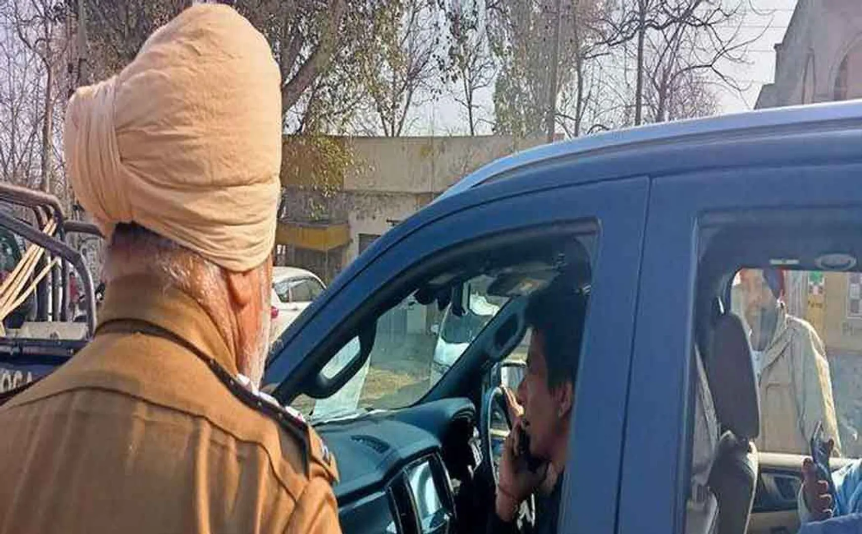 Election officials prevent actor Sonu Suit from going to the polls!