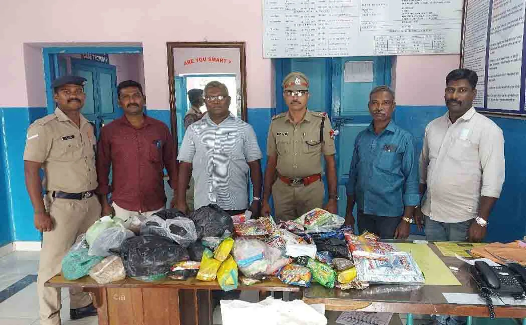 Kilograms of tobacco seized at Trichy Railway Junction!