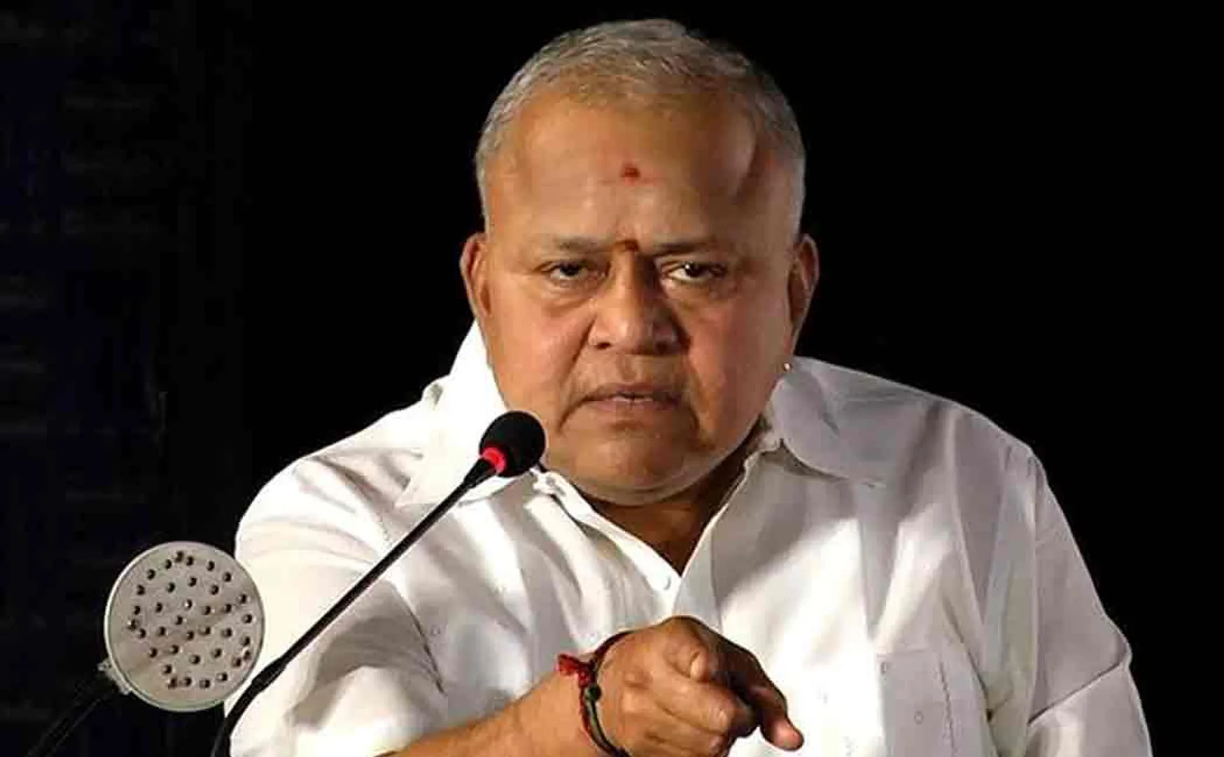 Radha Ravi talk about kadalai poda ponnu venum movie