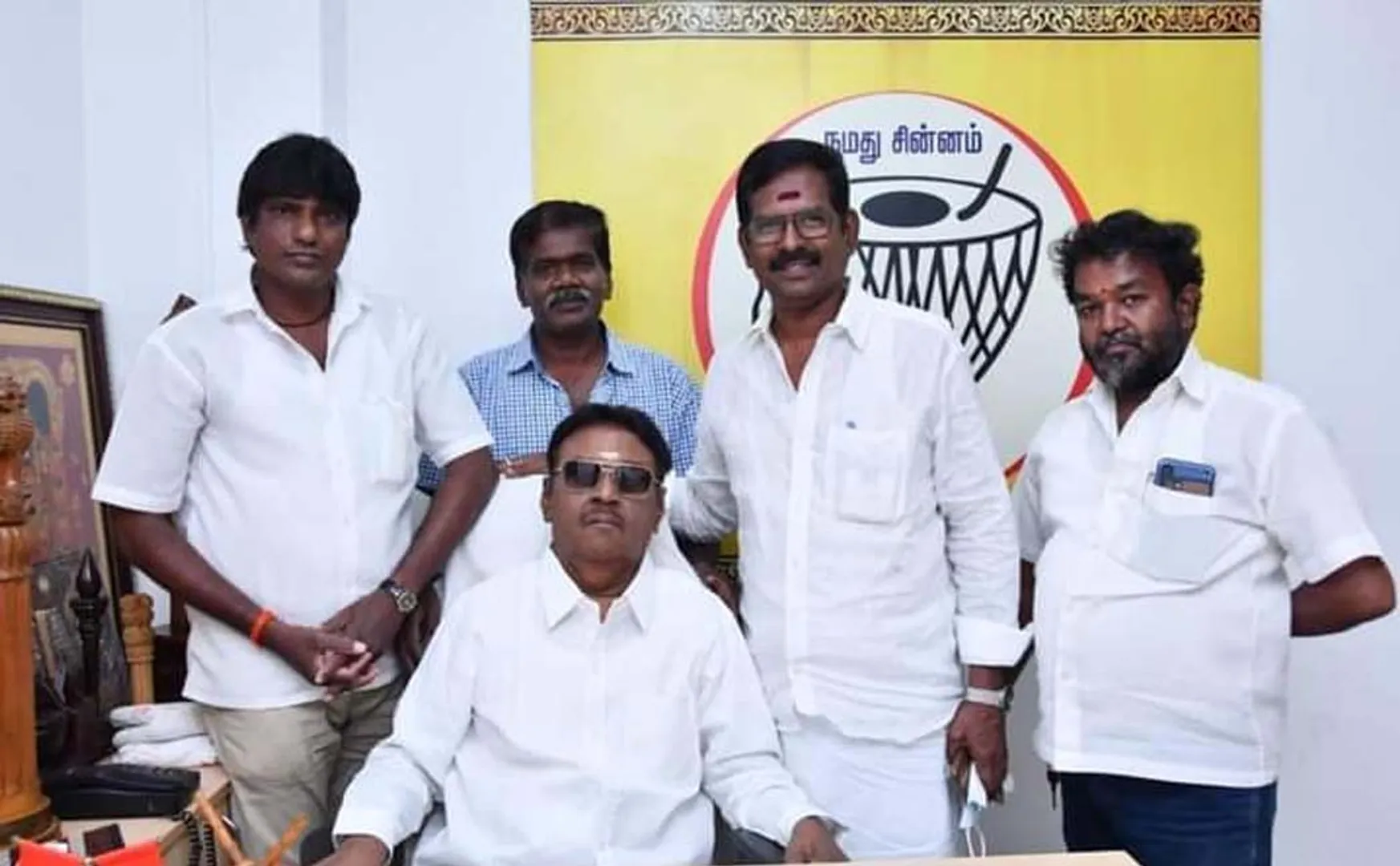 Congratulations to DMK winner Vijayakanth who won the urban local government election!