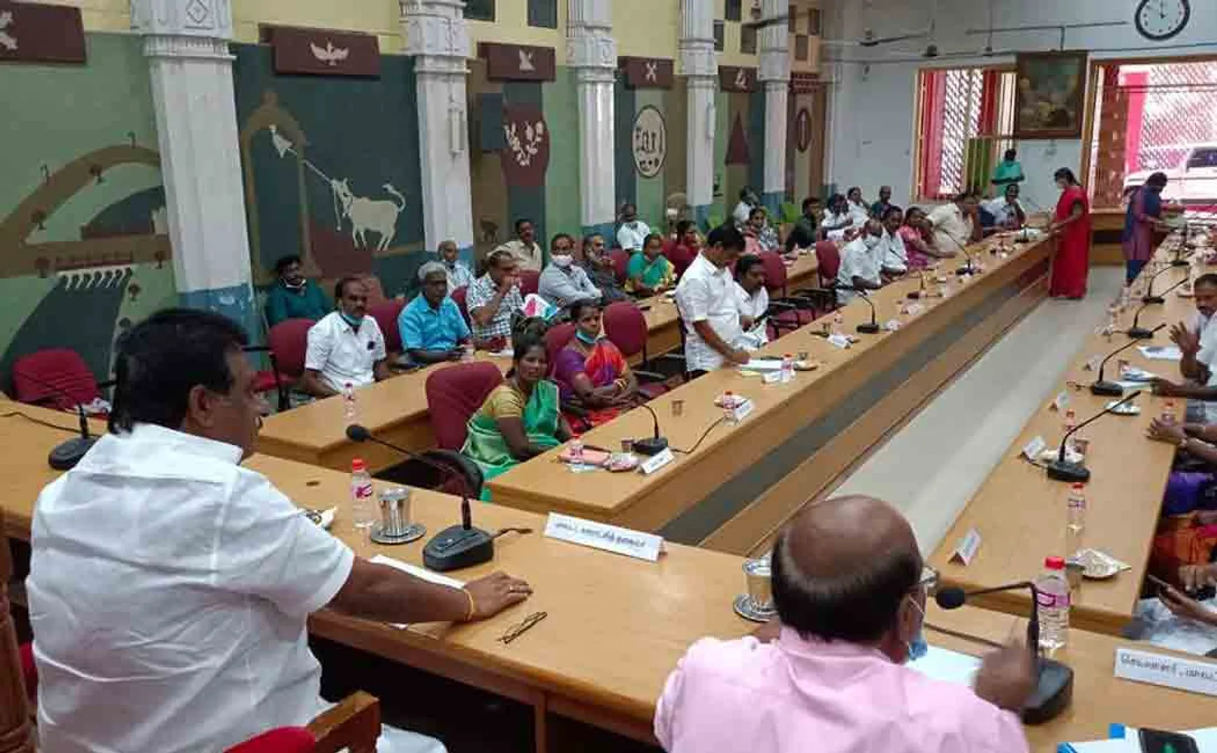 Panchayat Committee Meeting! Member who asked ‘Where is the Collector?’! The leader of ‘not necessarily’!