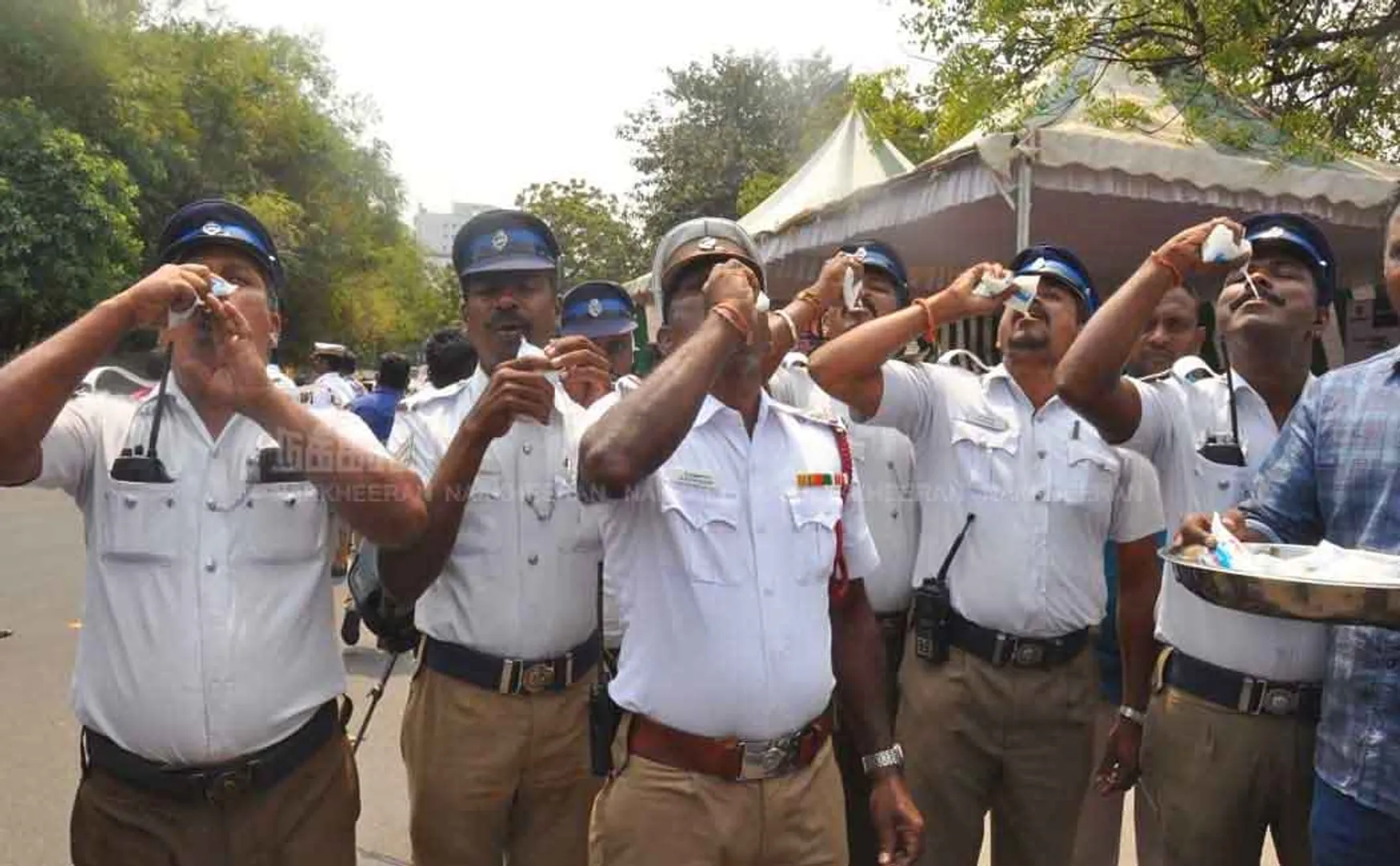 Thermocol cap and fruit juice distribution for traffic police!