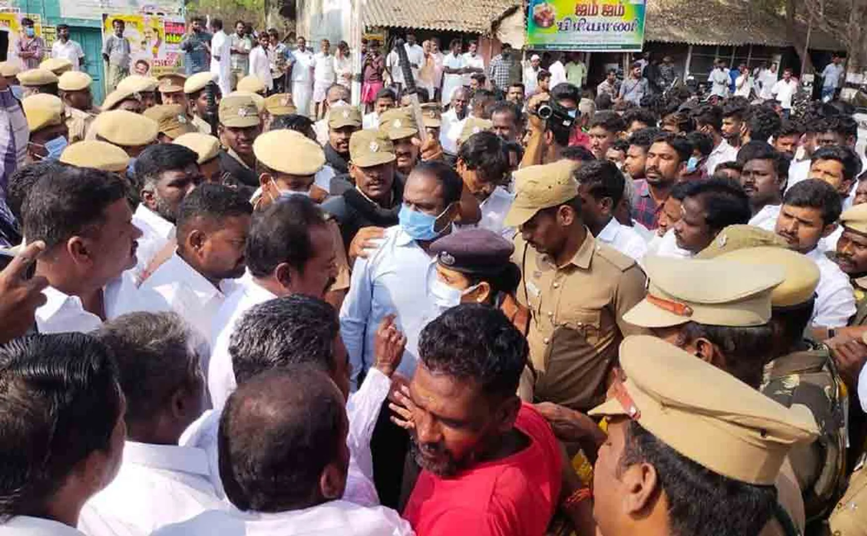 ADMK candidate elected in Annavasal  