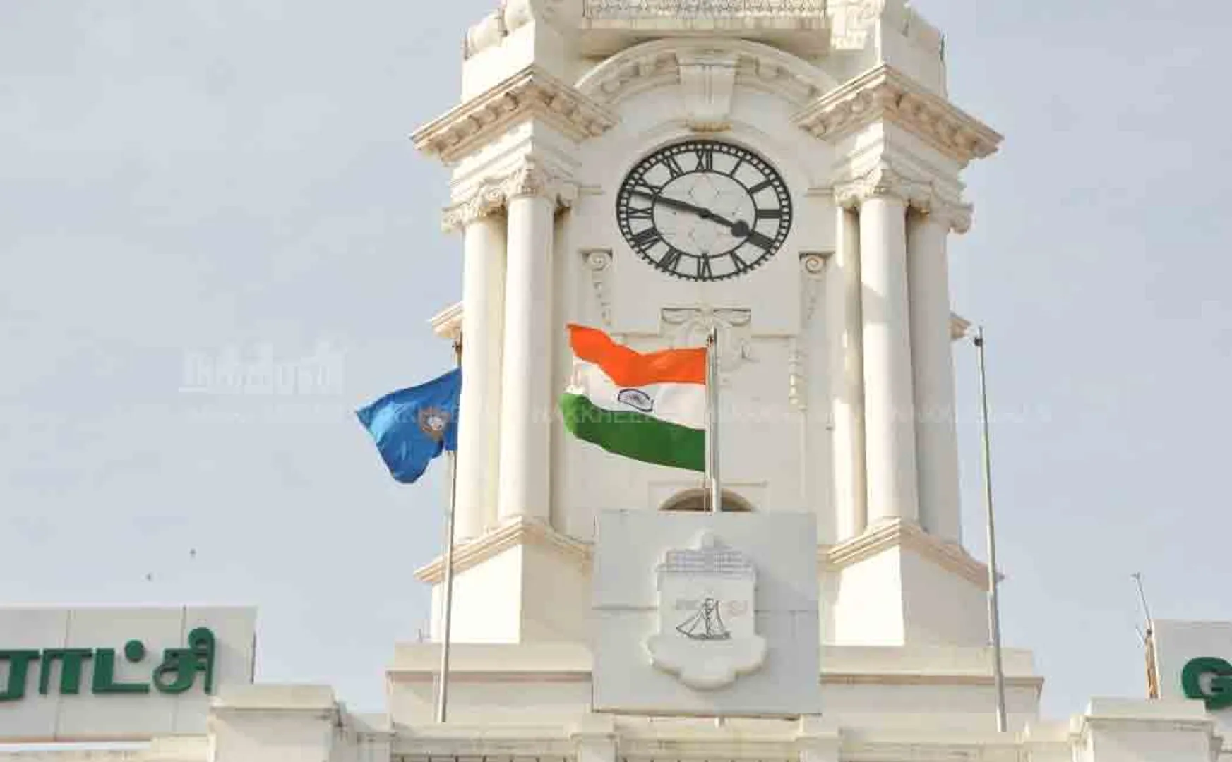 Mayor's flag hoisted in Chennai  