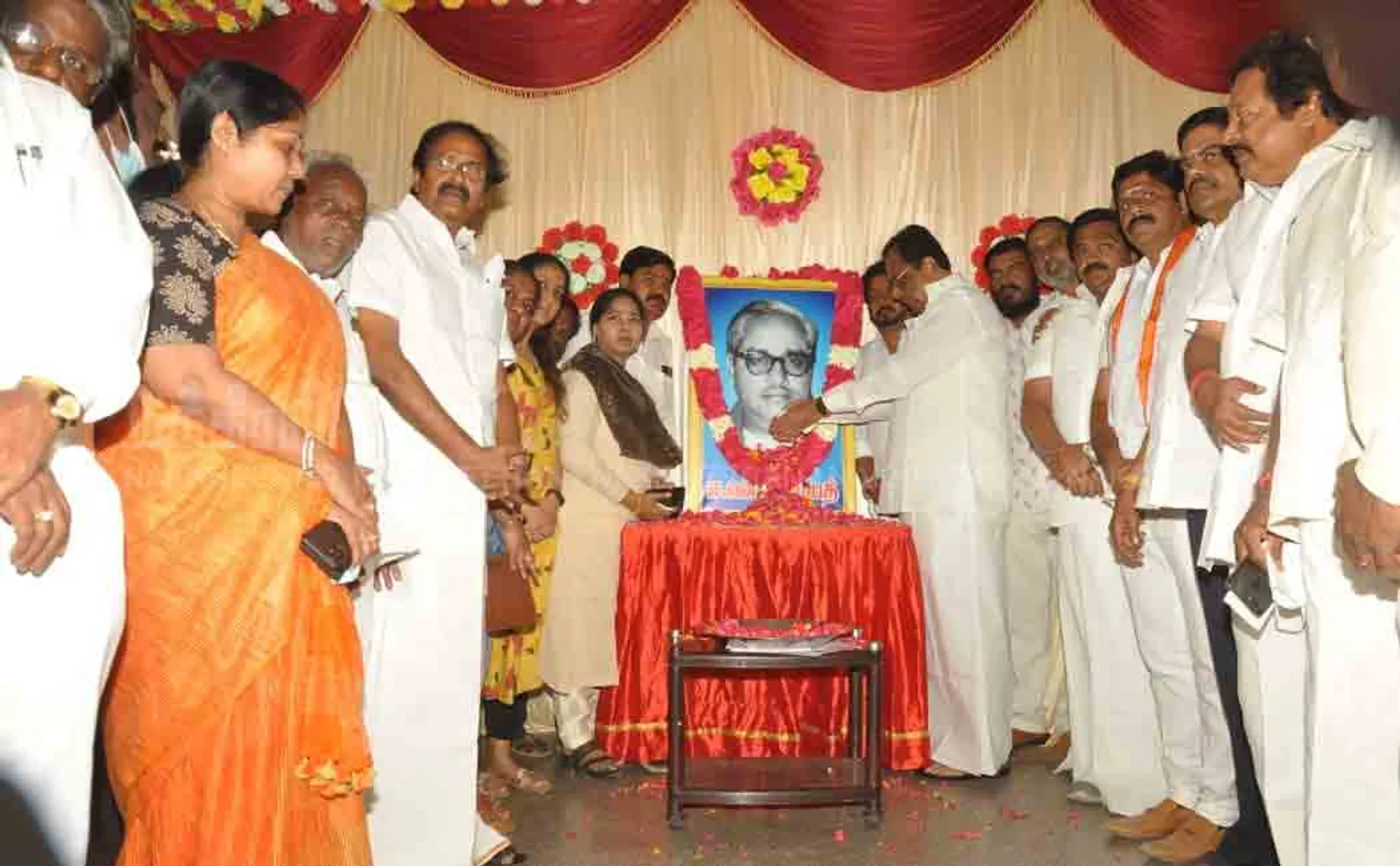 Senior Leader EVK Sampath's Birthday Celebration Congress Honors  