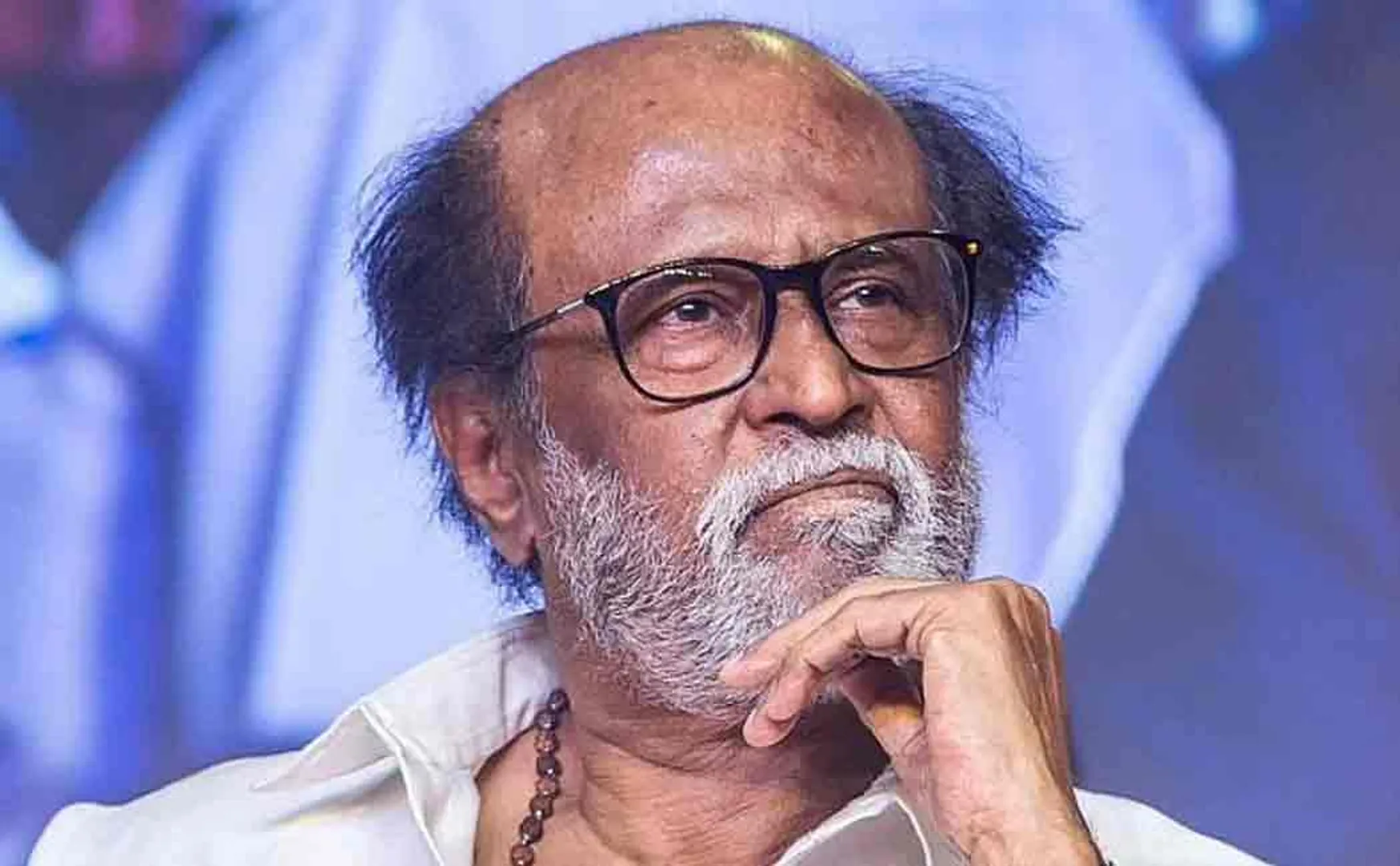 rajinikanth condolences his fan muthumani 