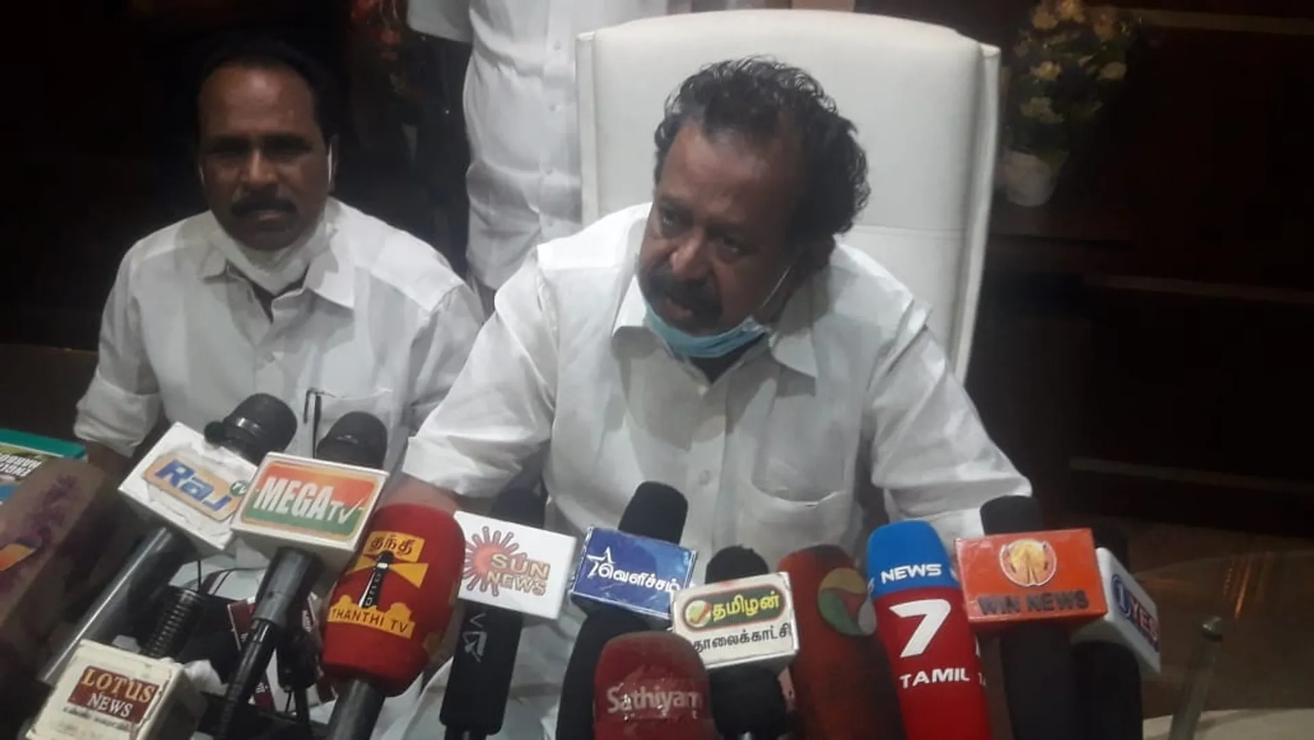 '' Curriculum change in all colleges '' - Minister Ponmudi interview