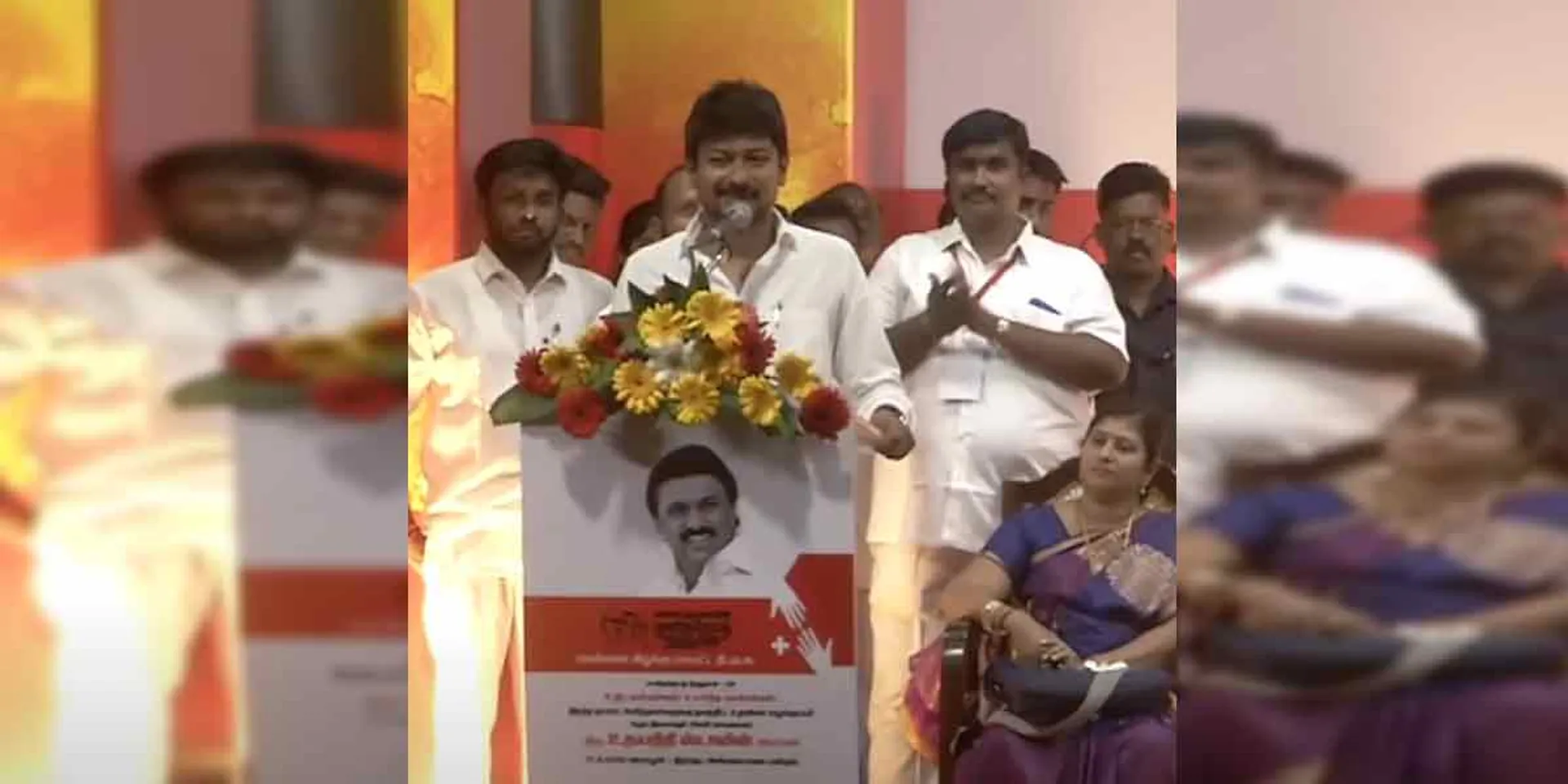 '' They call Stalin's bus ... The biggest compliment is the praise of the BJP leader '' - Udayanithi Stalin's speech!