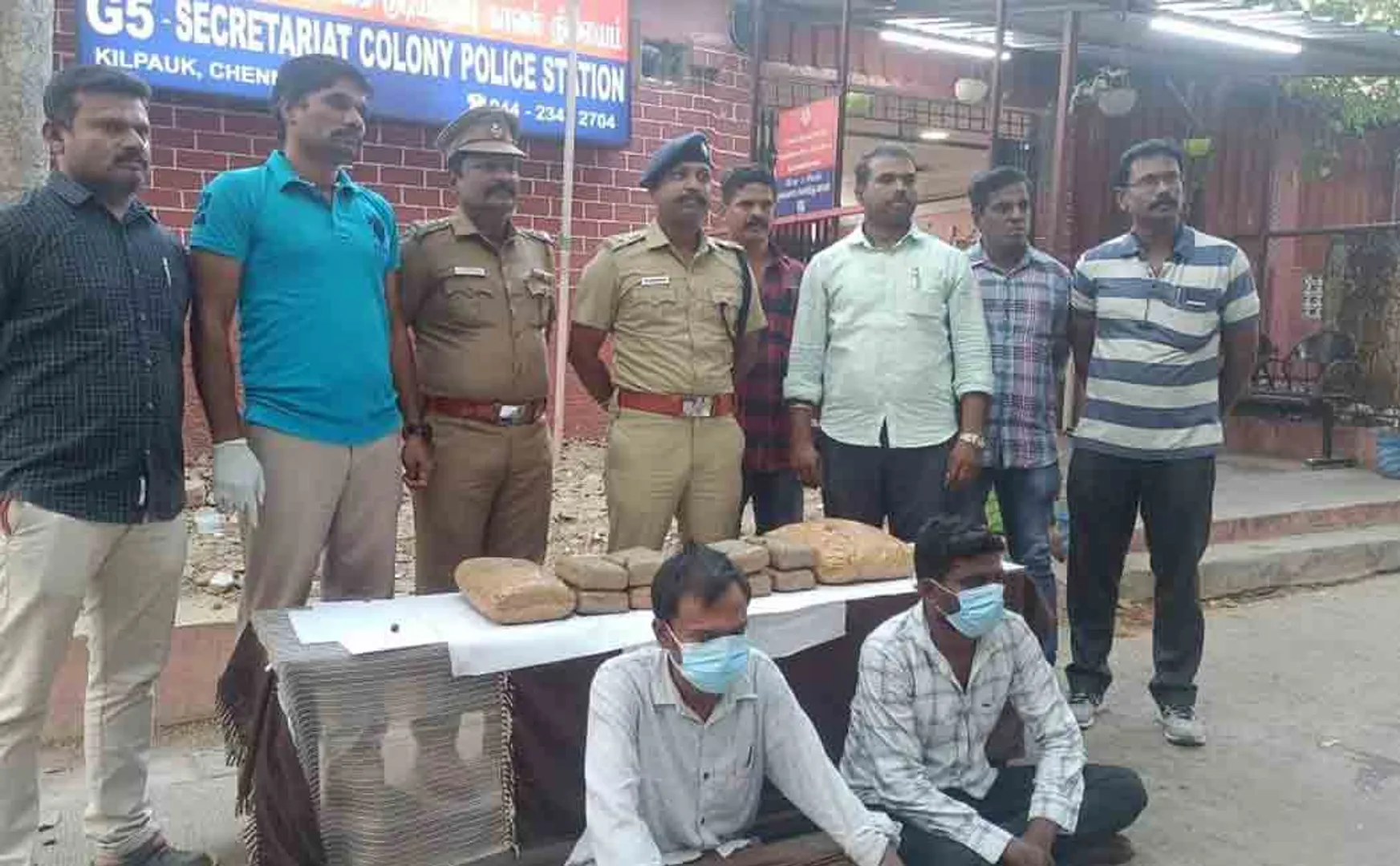 Cannabis oil  from Nepal to Malaysia (via Chennai) ..! Tamil Nadu police beaten up ..!