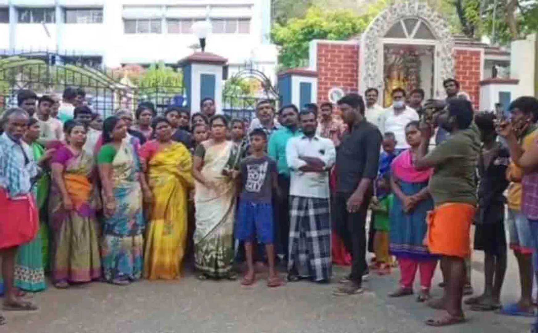 Mysterious death of a student in college!  