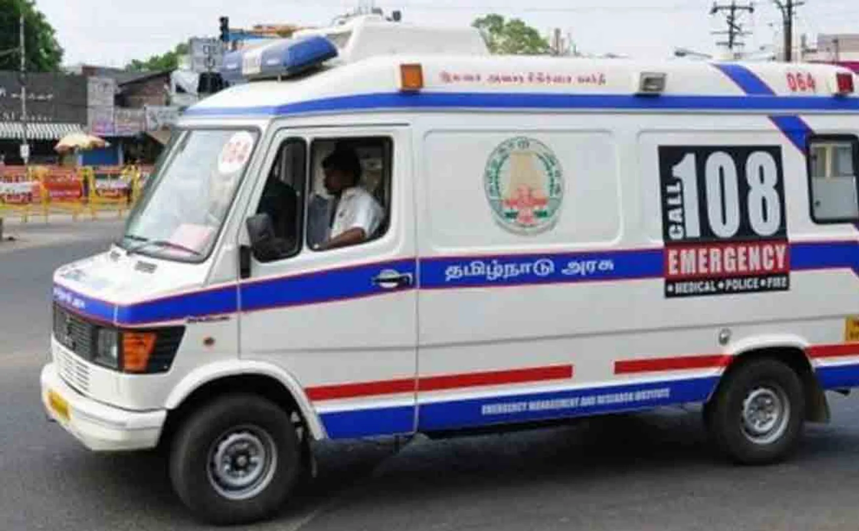 School girl got injure at her leg 