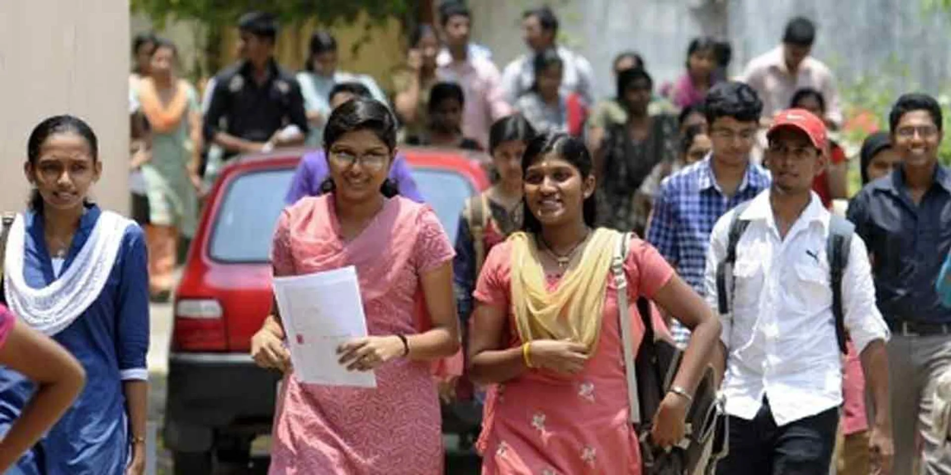  1,000 rupees per month ... Luck scored for Girl students again!