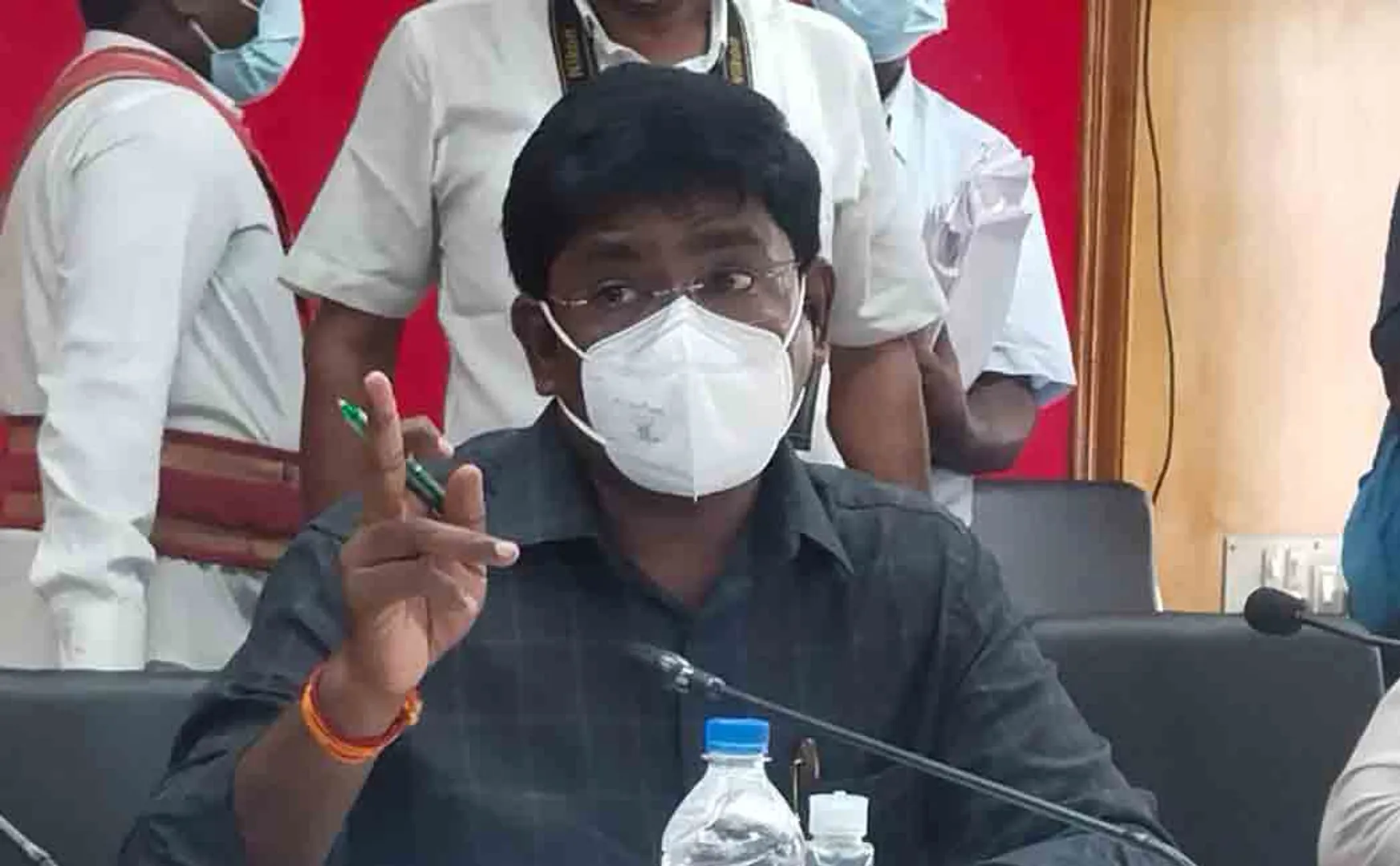 Collector who spoke in favor of farmers!