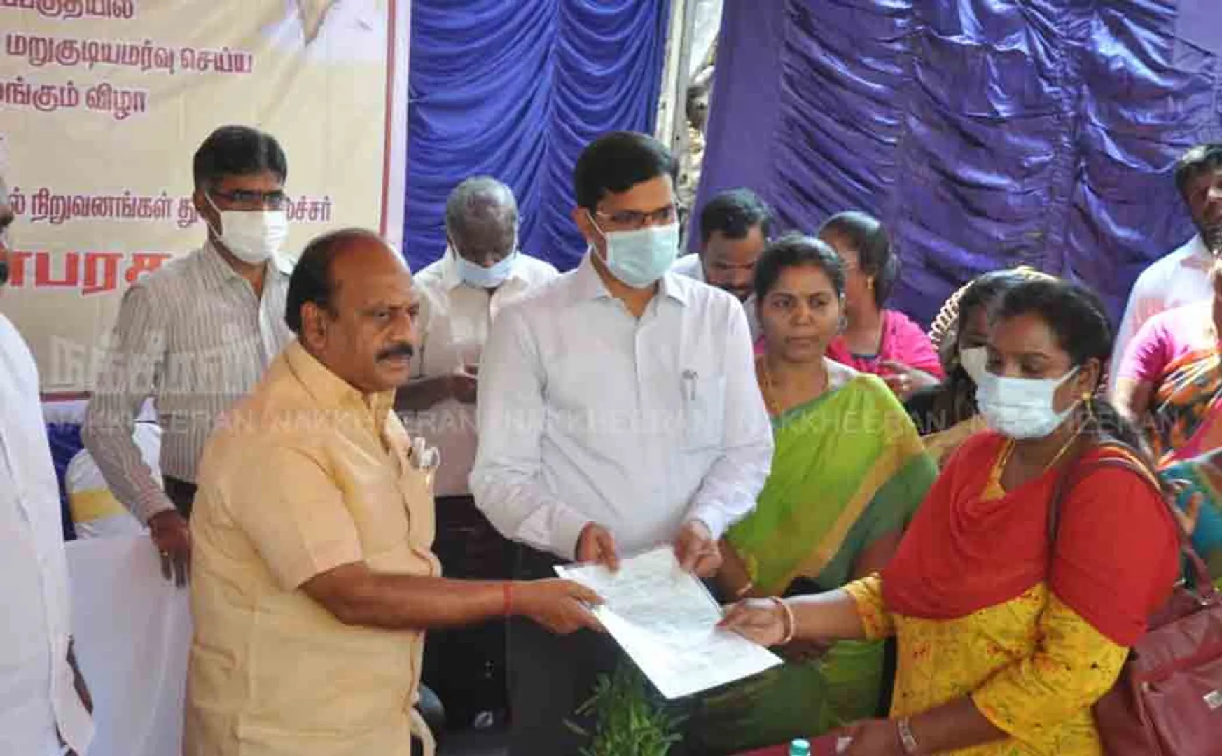 Minister grants gratuity for resettlement  