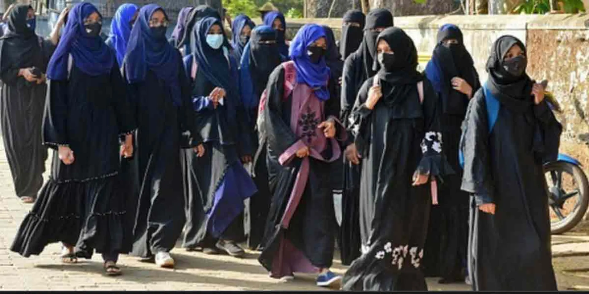 Prolonged hijab controversy ... 20,000 students boycotted exams in Karnataka?