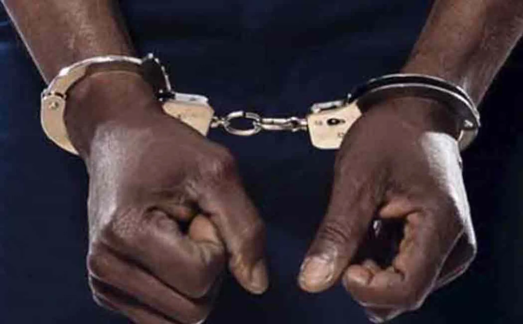  tindivanam registrar arrested for taking Rs 50000 bribe