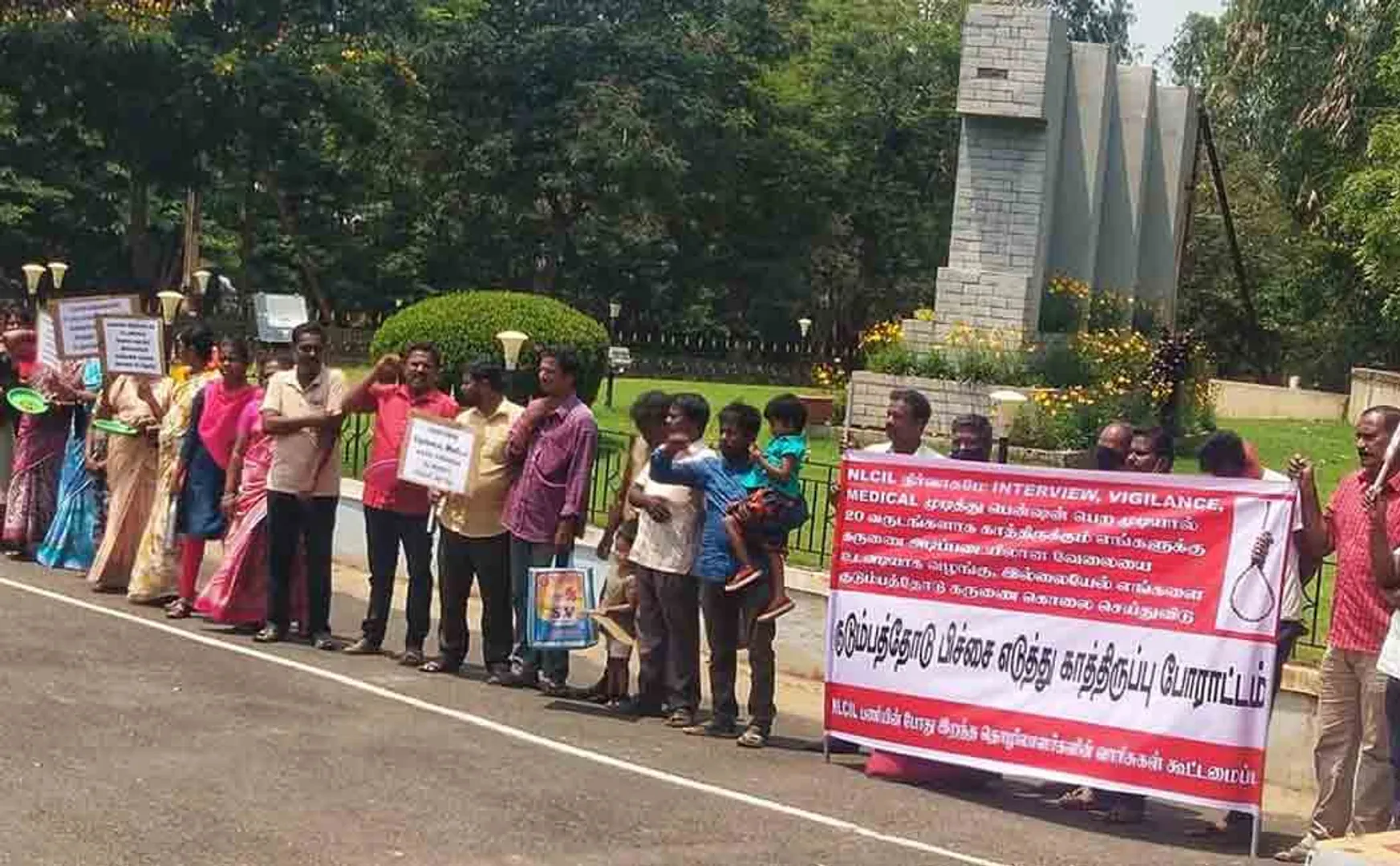 Struggle for work for the heirs of the dead in the NLC!