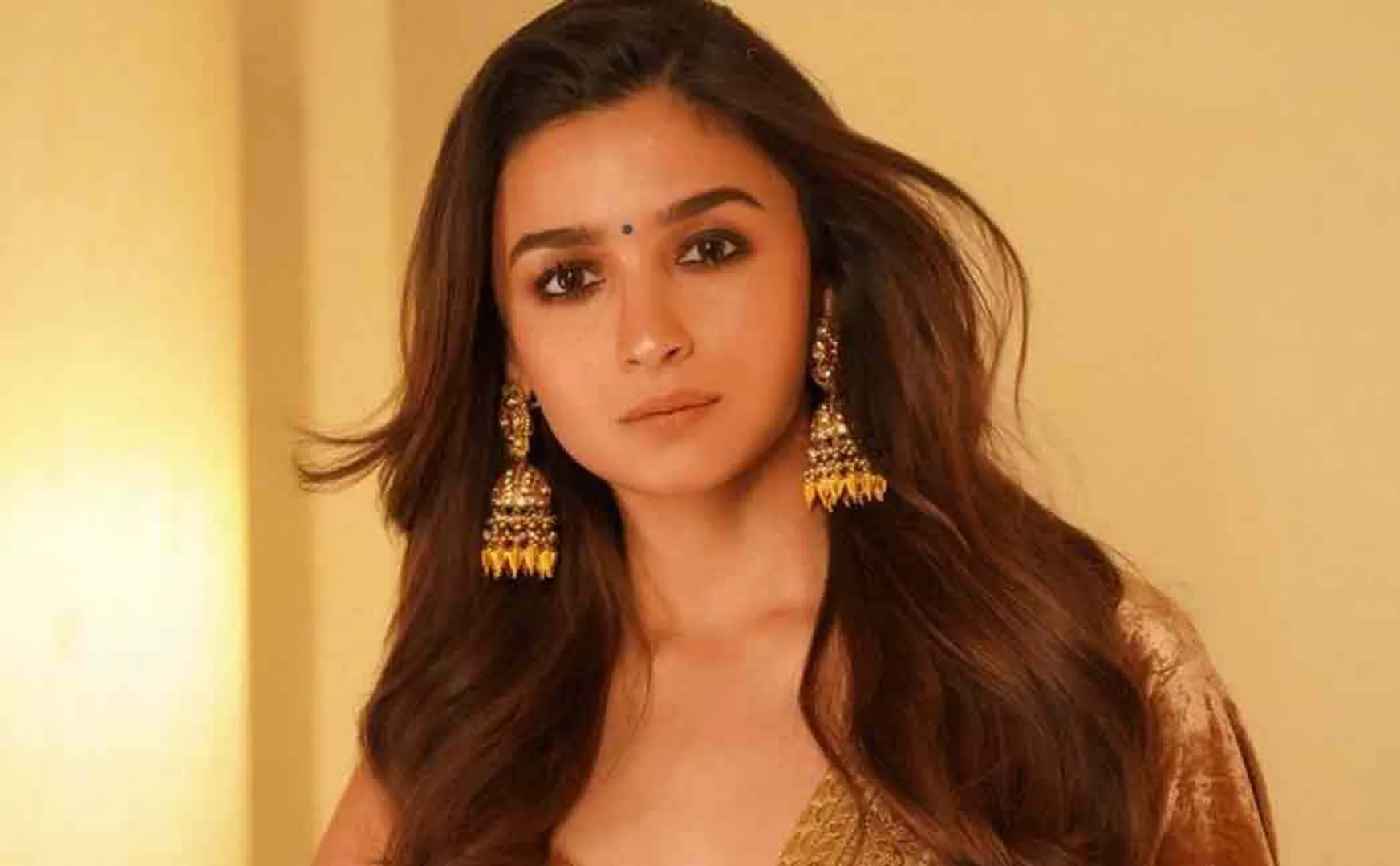 alia bhatt  explain rrr movie and rajamouli rumours