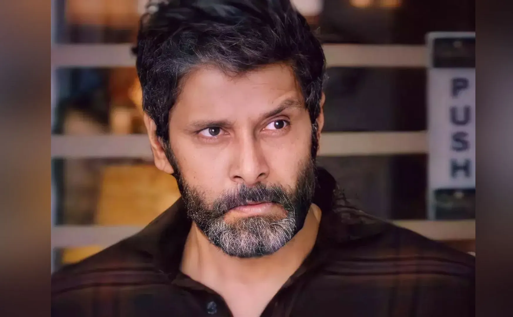 vikram thanked mahaan movie team