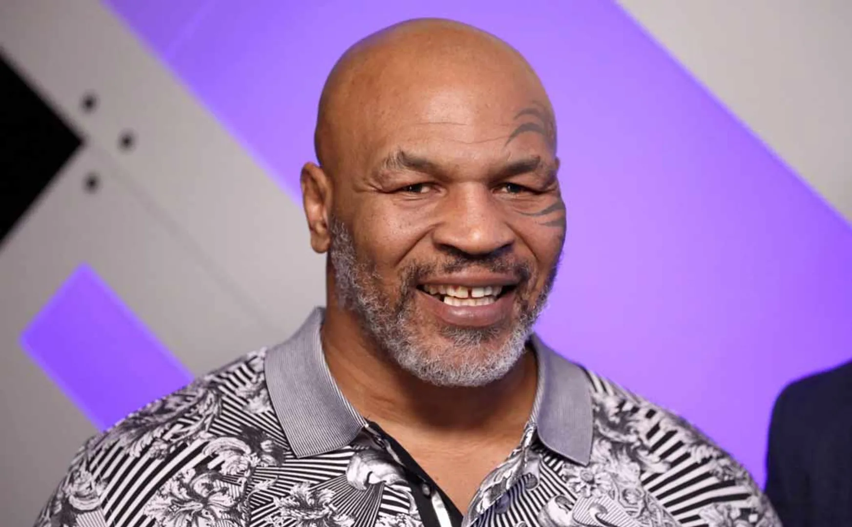 Mike Tyson finishes his work on Indian film ... Photo goes viral
