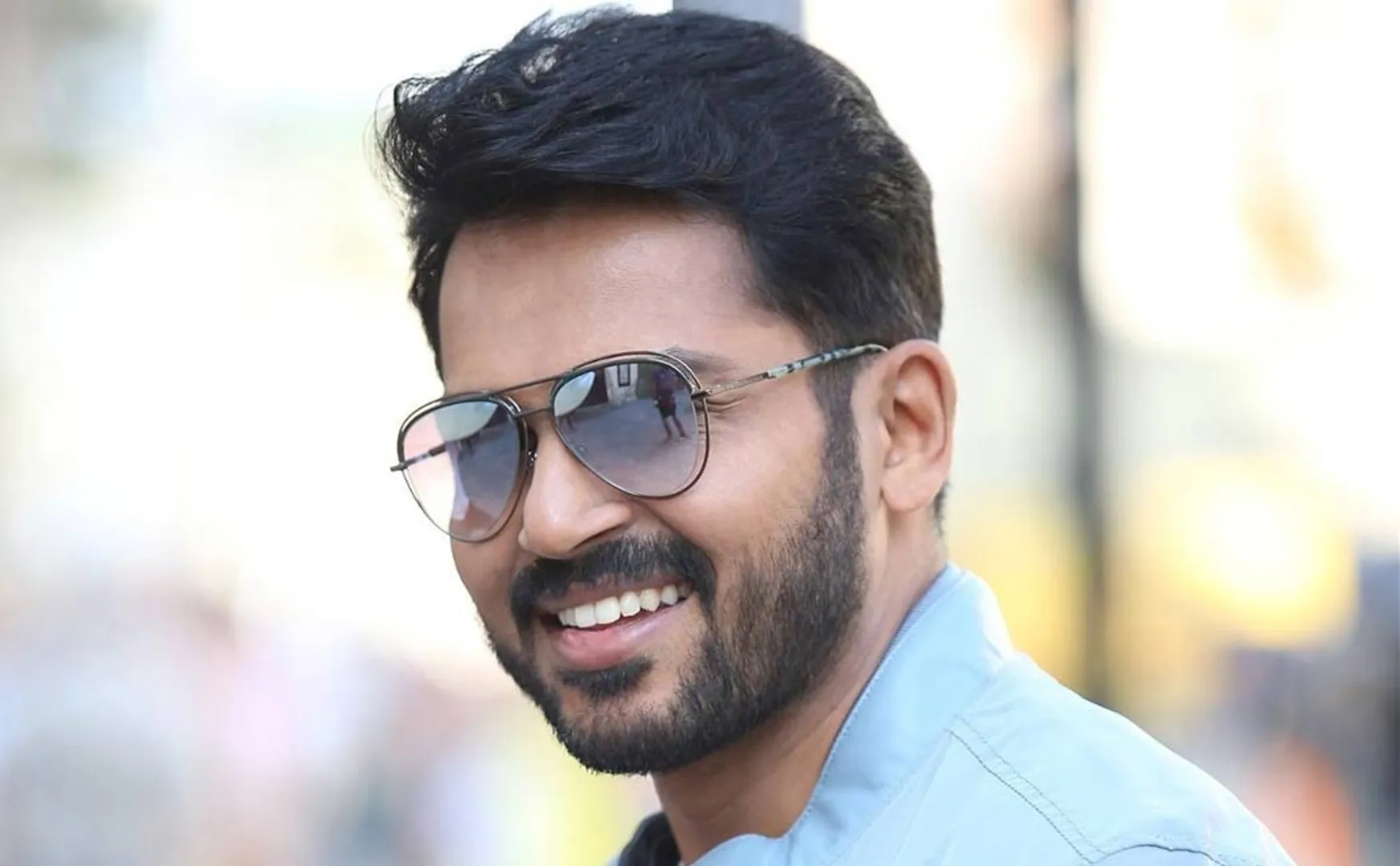 First Look Poster released by Karthi: goes Viral on Internet