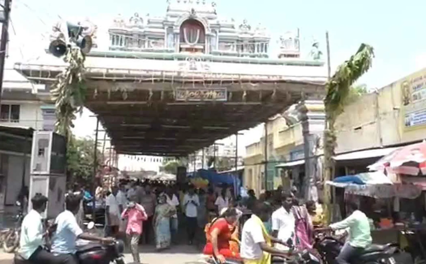 Karur amman temple Devotees  