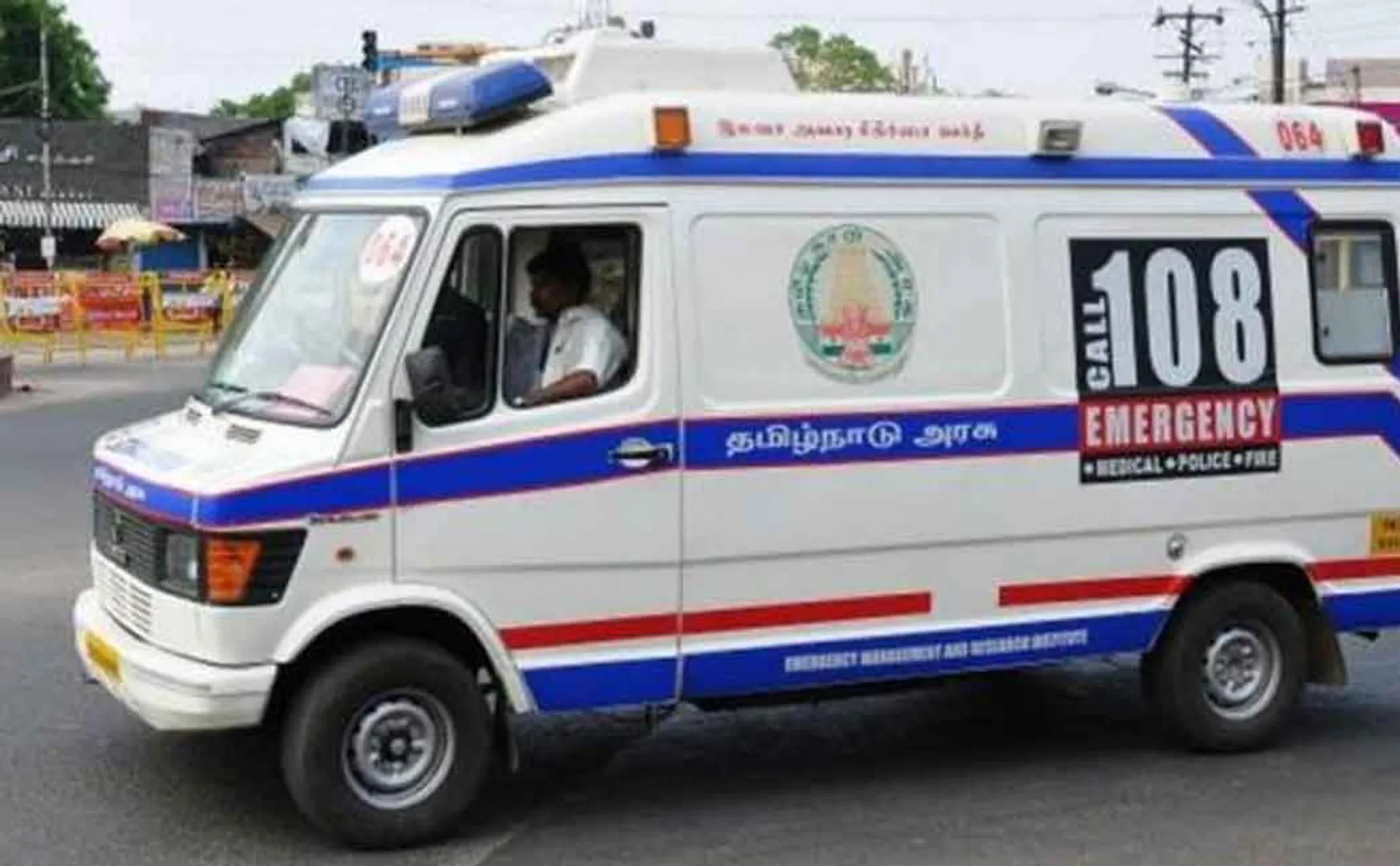 baby boy delivery in an ambulance 