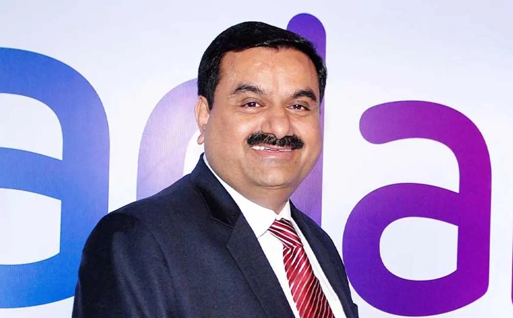 Adani focuses on green energy