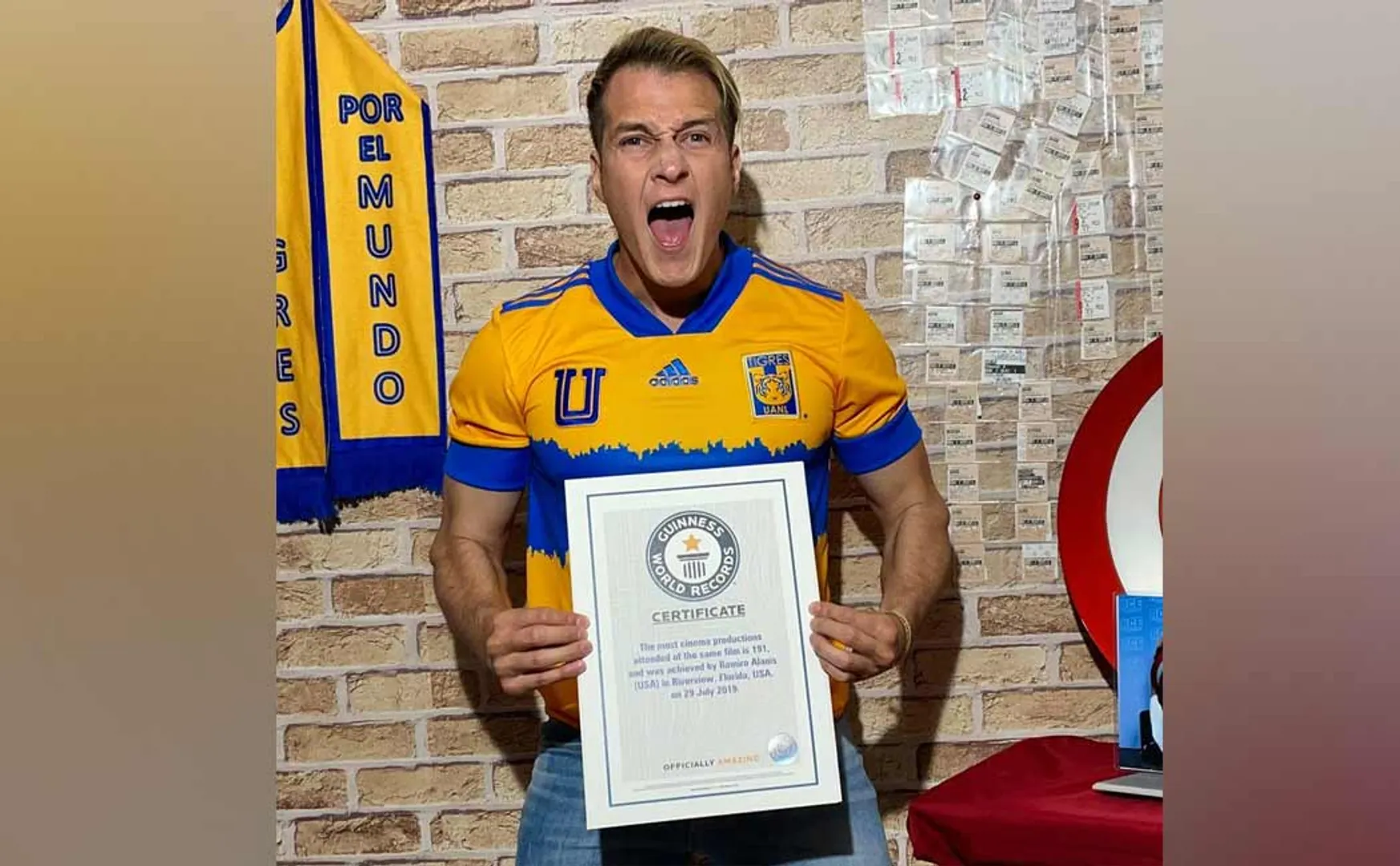 Ramiro Alanis Sets Guinness Record By Watching SpiderMan No Way Home 292 times