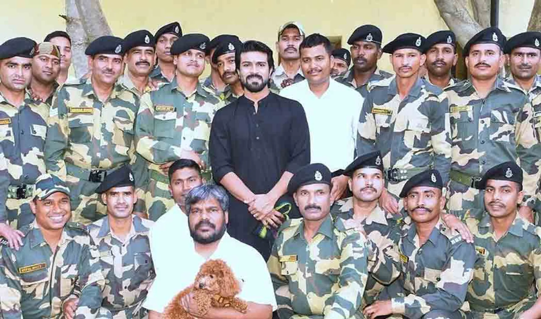 Ramcharan entertaining soldiers; Photos that go viral