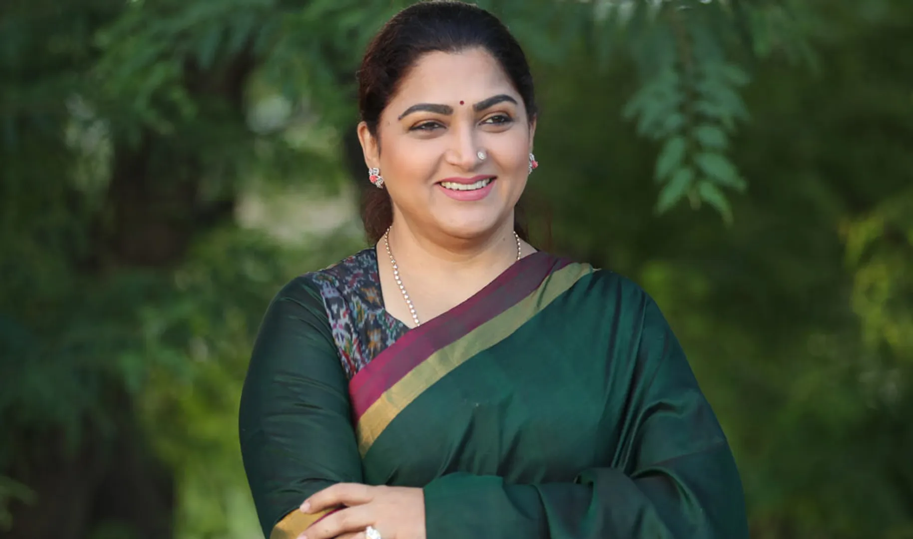 Actress Khushbu admitted to hospital