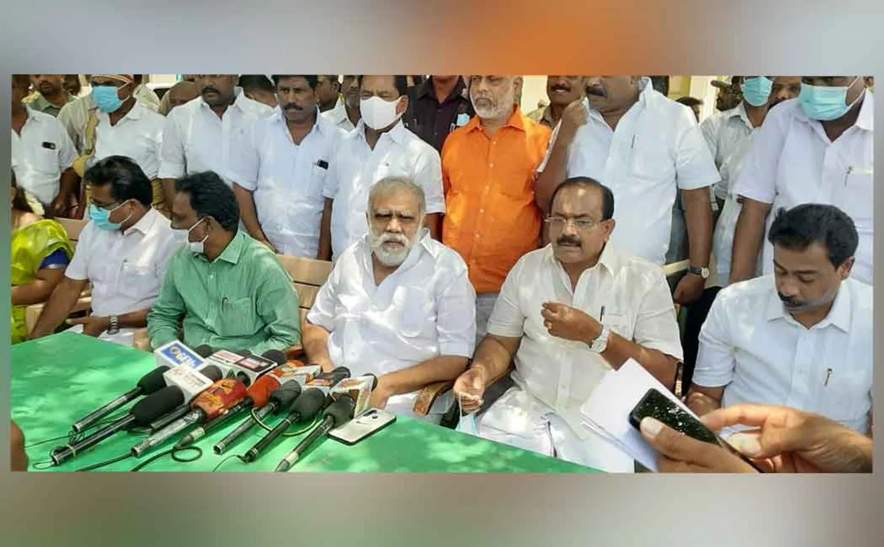 "All projects, including education, will be done equally in all 7 constituencies!" - Minister I. Periyasamy